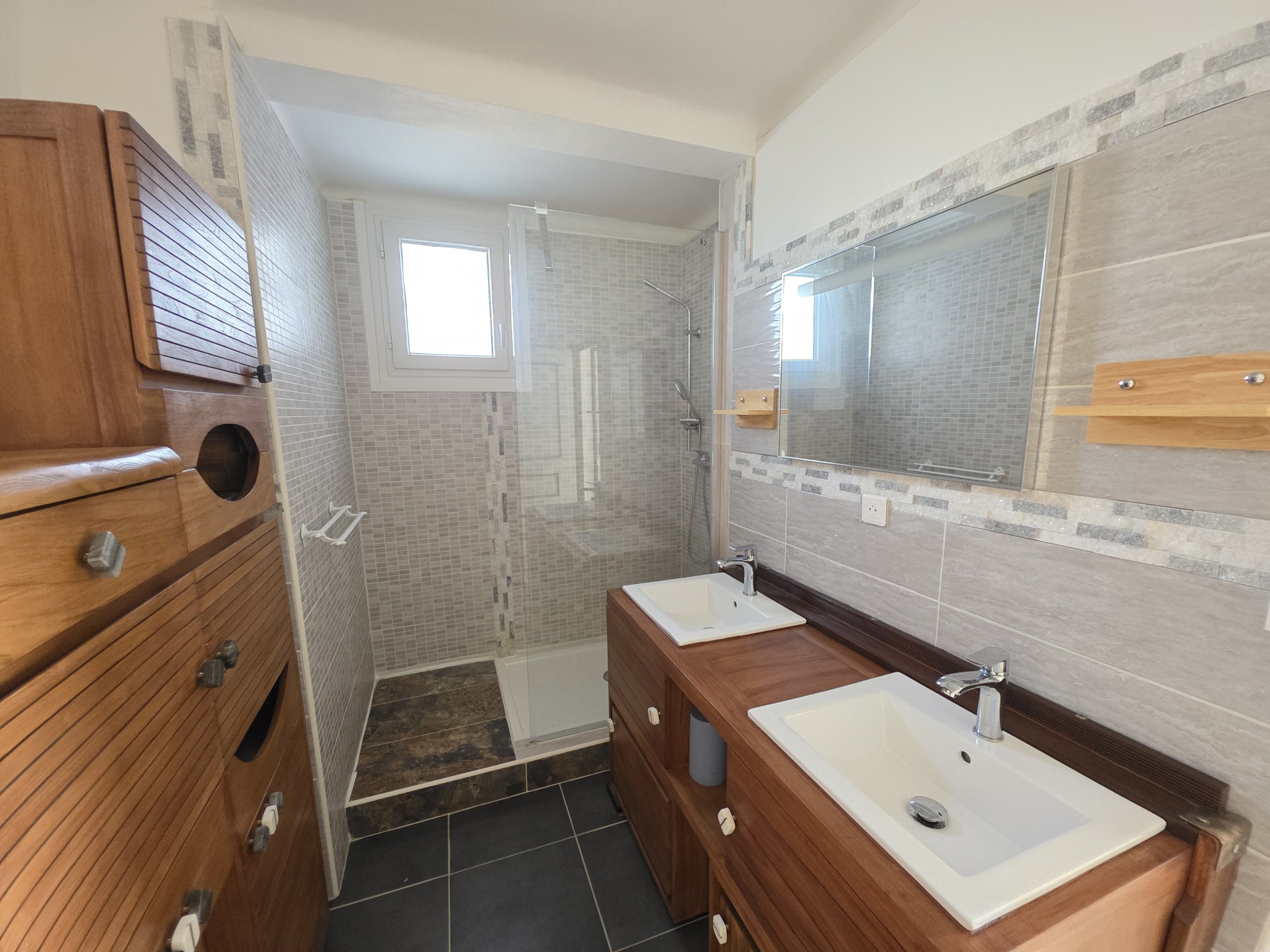 Arles appartement type trois, Arles quartier Mouleyres, proche centre-ville — photo 6