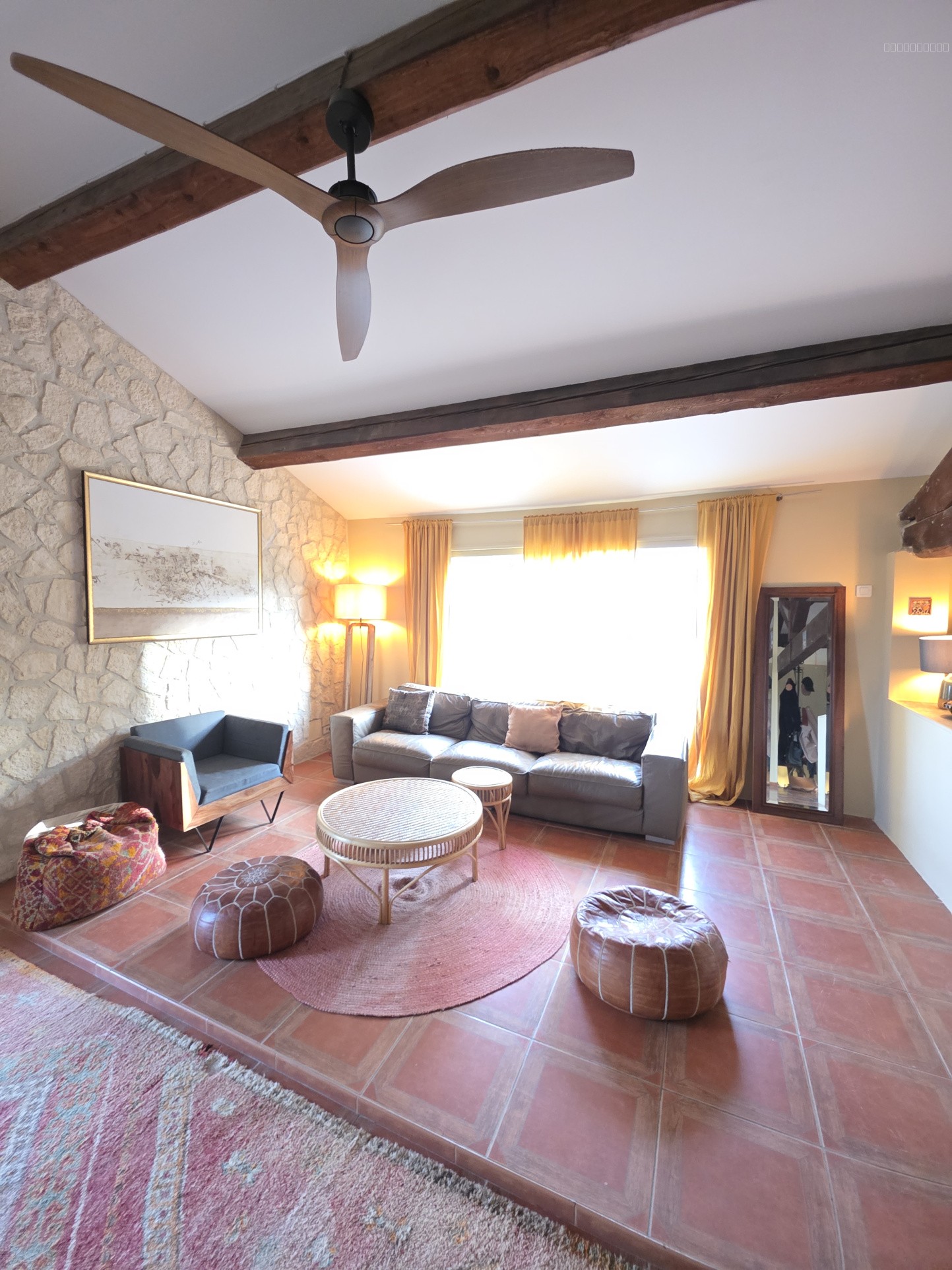 Maison atypique à Arles, pleine de caractère et d’histoire — photo 5