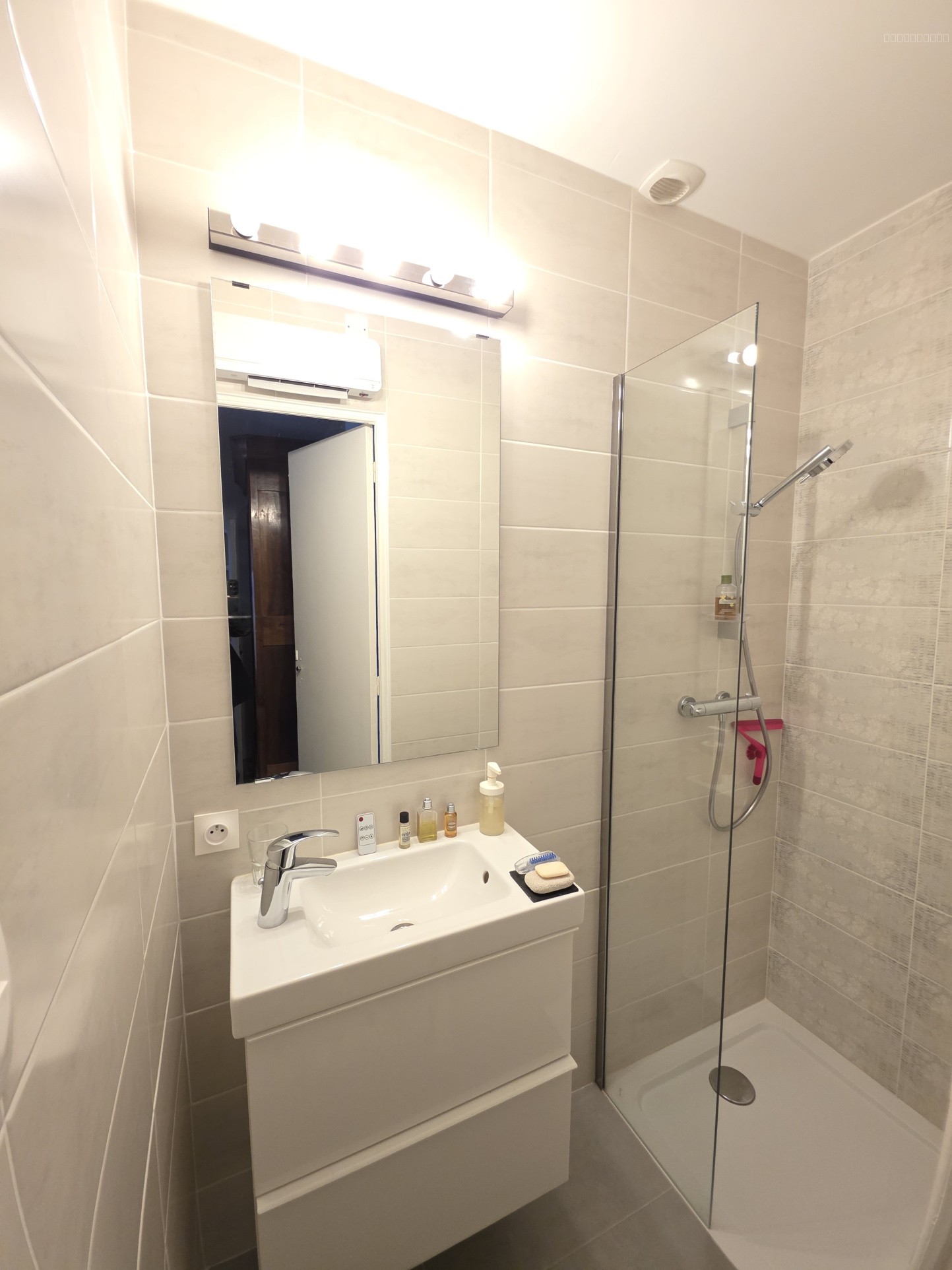 Villa 4 chambres avec jardin saint Martin De Crau — photo 7