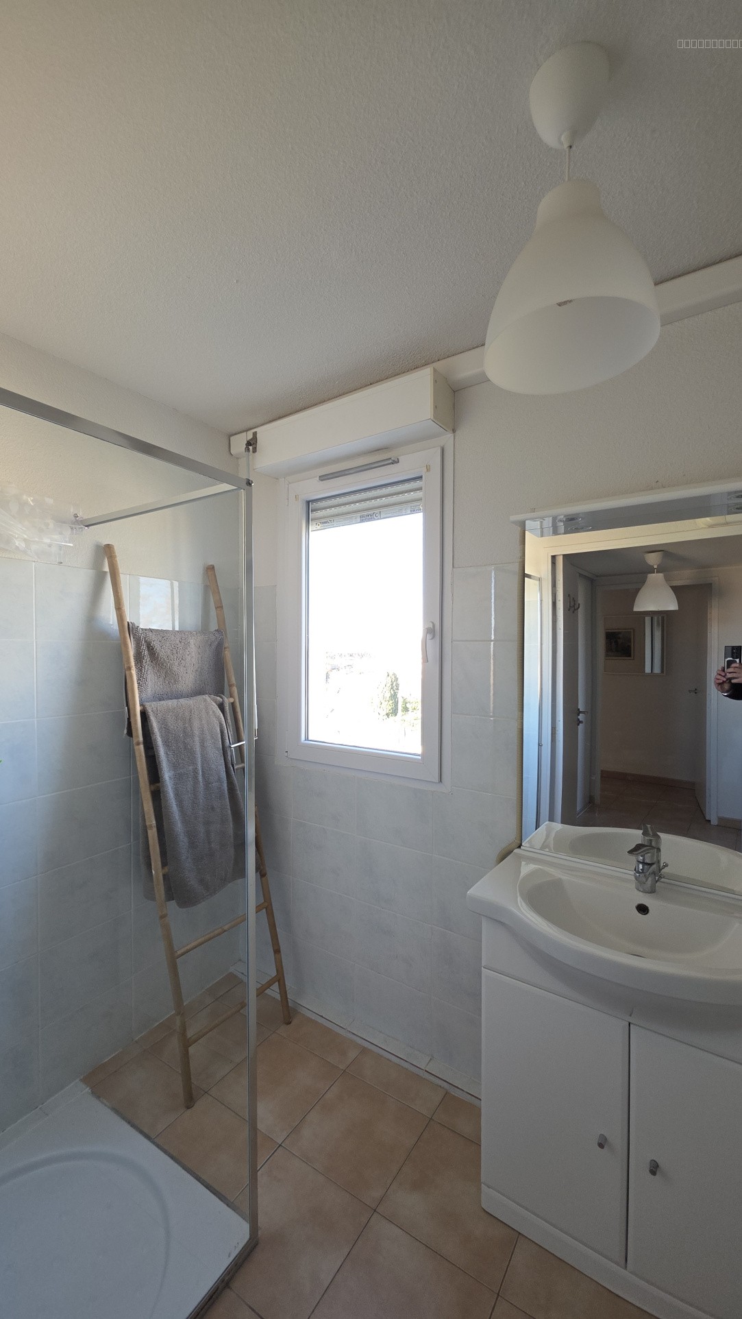 Appartement T3, terrasse, ascenseur, parking, proximité centre-ville Arles et écoles — photo 7
