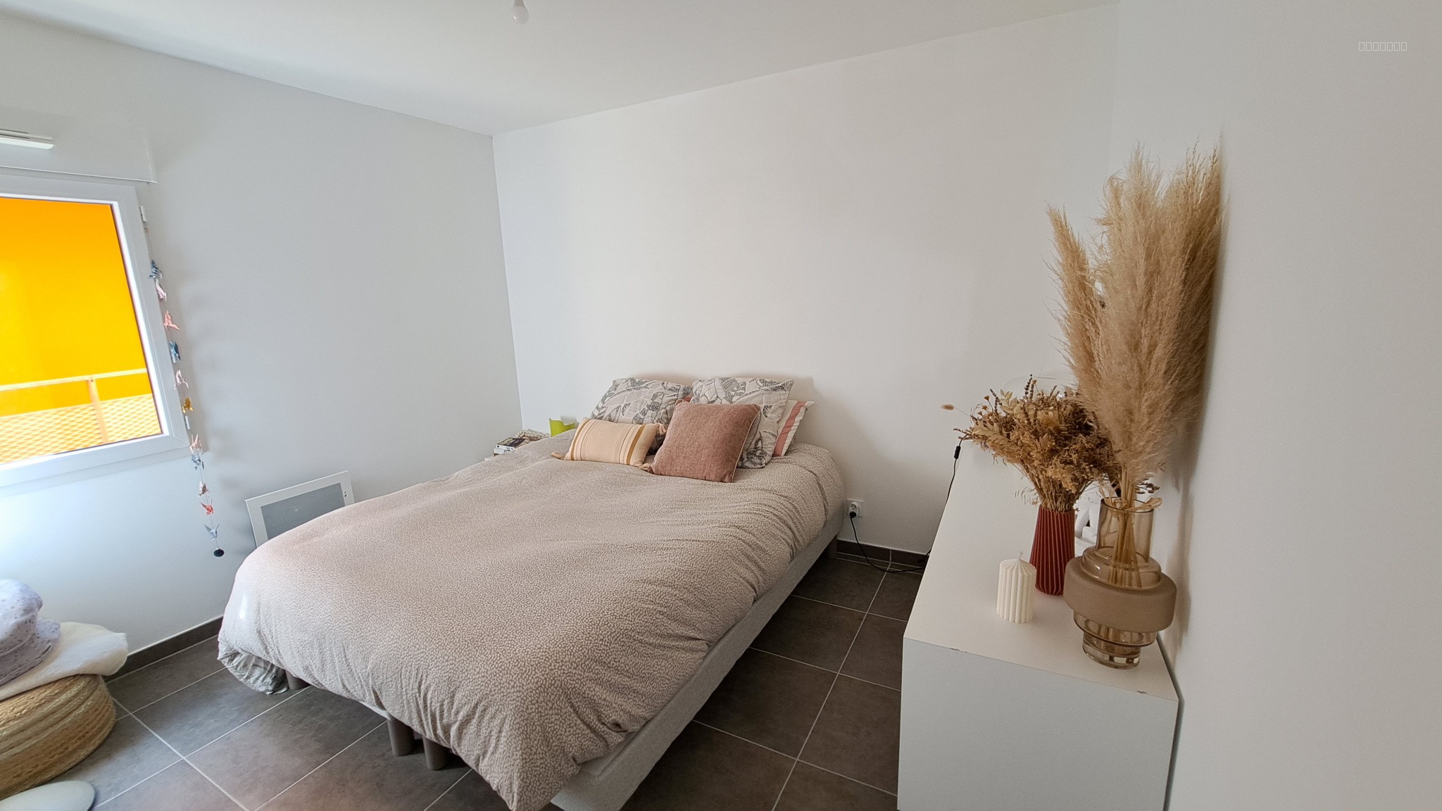 Appartement en duplex avec terrasse et parkings privatives — photo 7