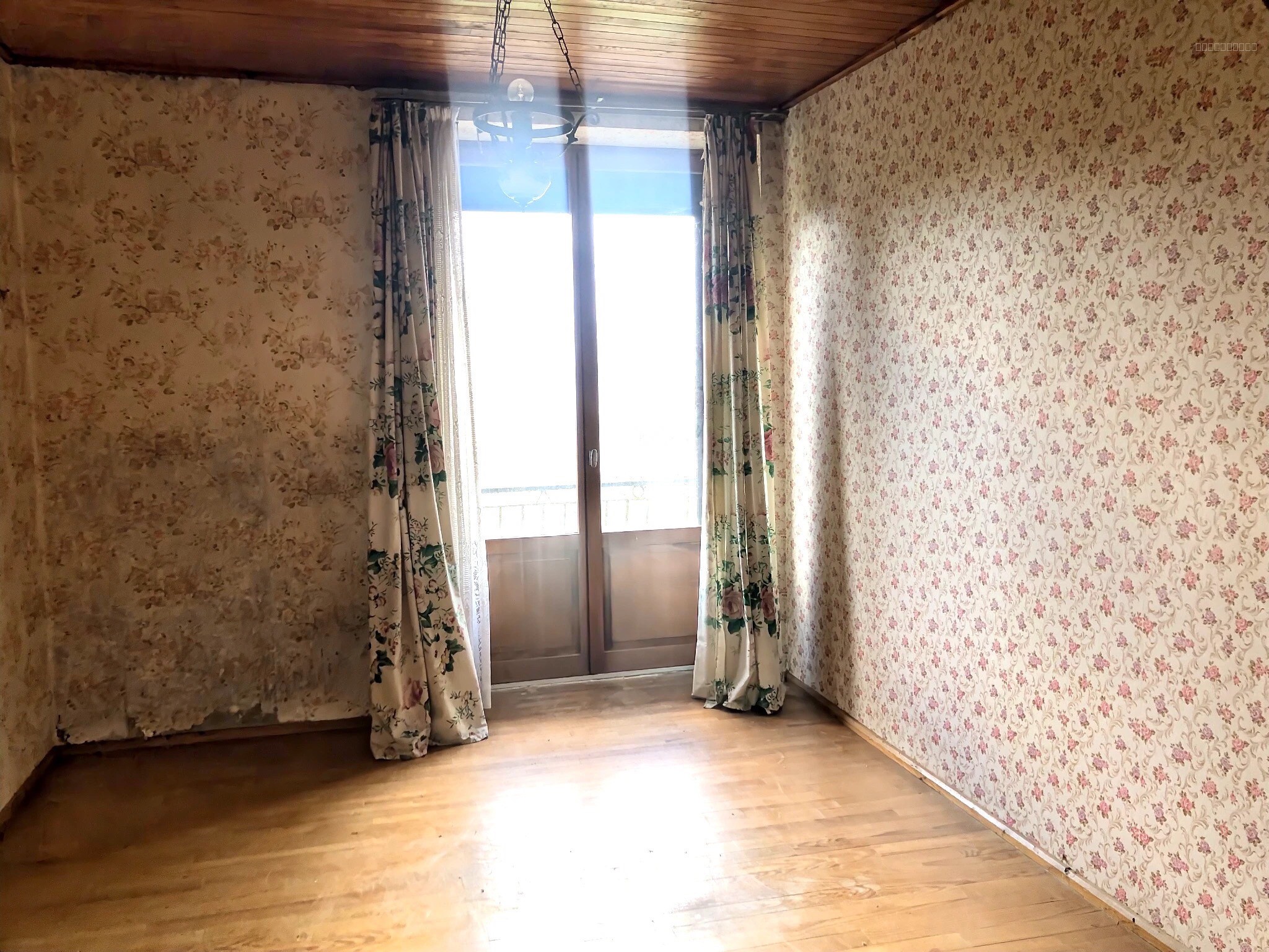 À vendre : Charmante Maison Individuelle avec Dépendance sur Grand Terrain a VELLEVANS 25430 — photo 9