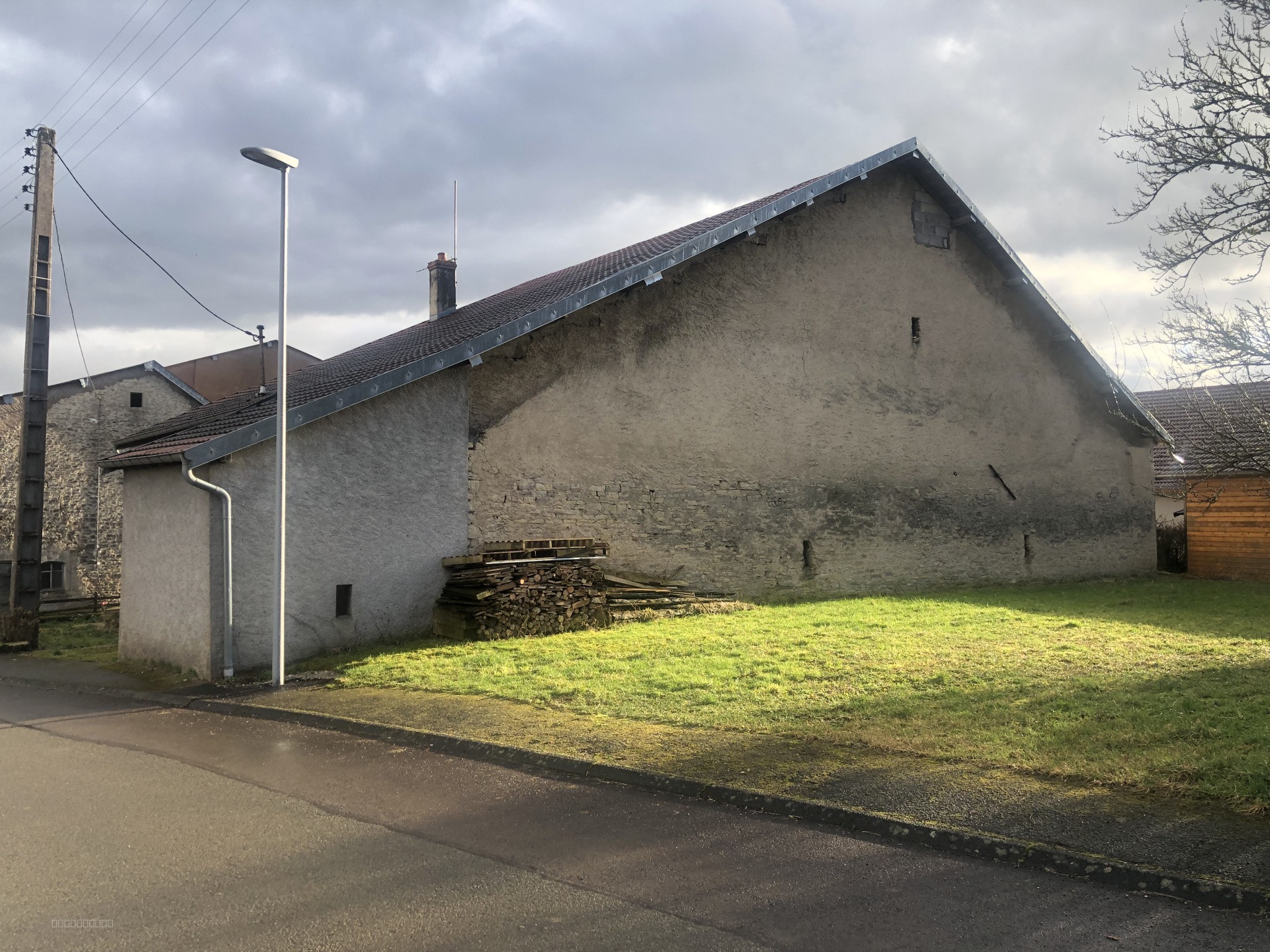 MAISON STYLE FERME SUR 745 m2 DE TERRAIN A ANTEUIL — photo 2