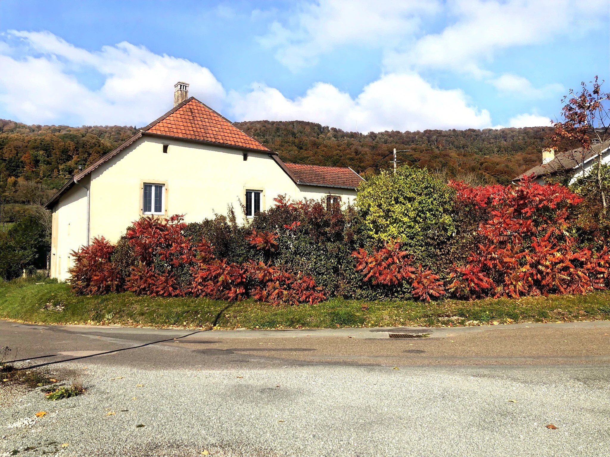 À vendre : Ferme rénovée 35 MNS MONTBELIARD — photo 3