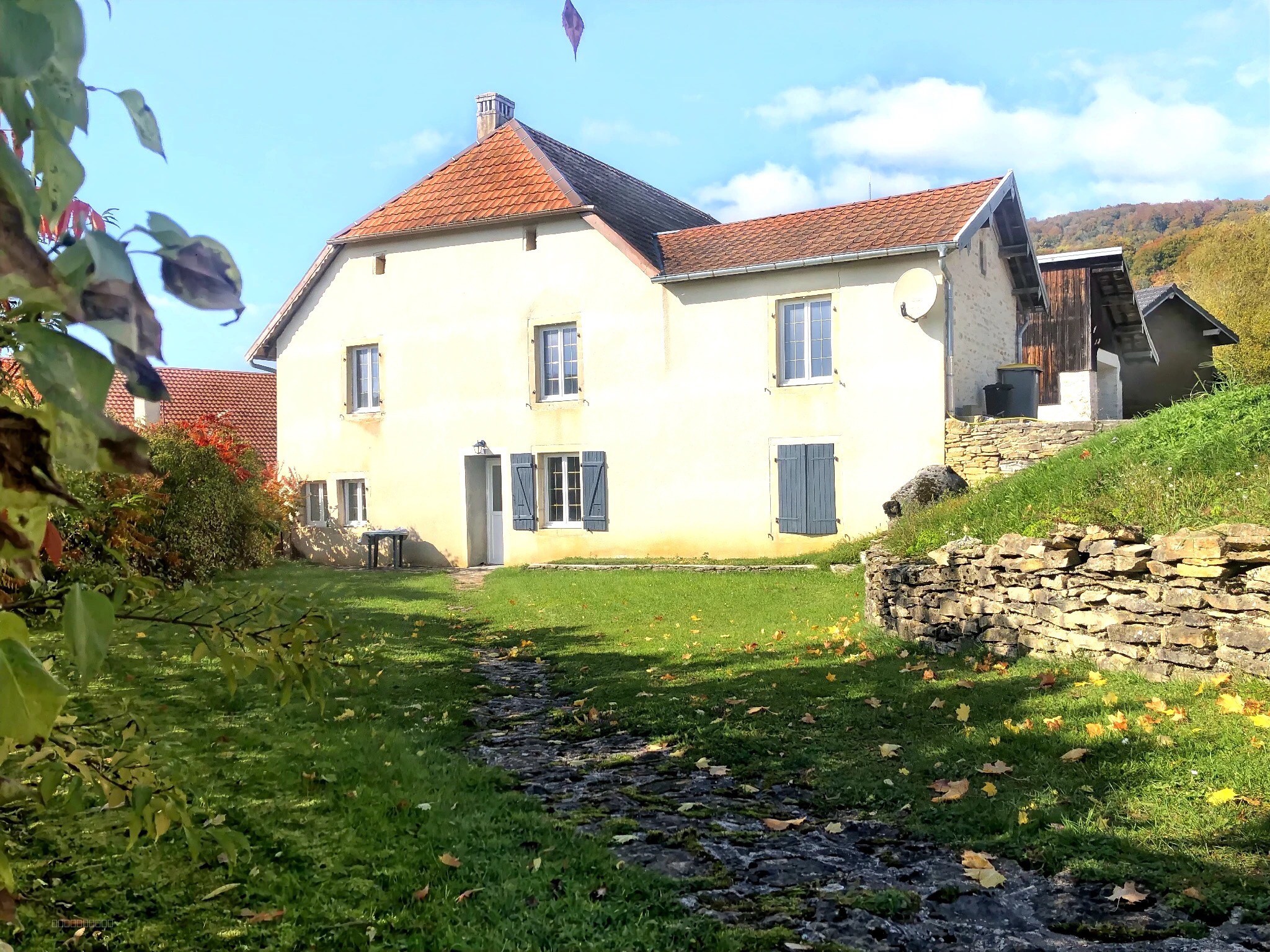 À vendre : Ferme rénovée 35 MNS MONTBELIARD — photo 2
