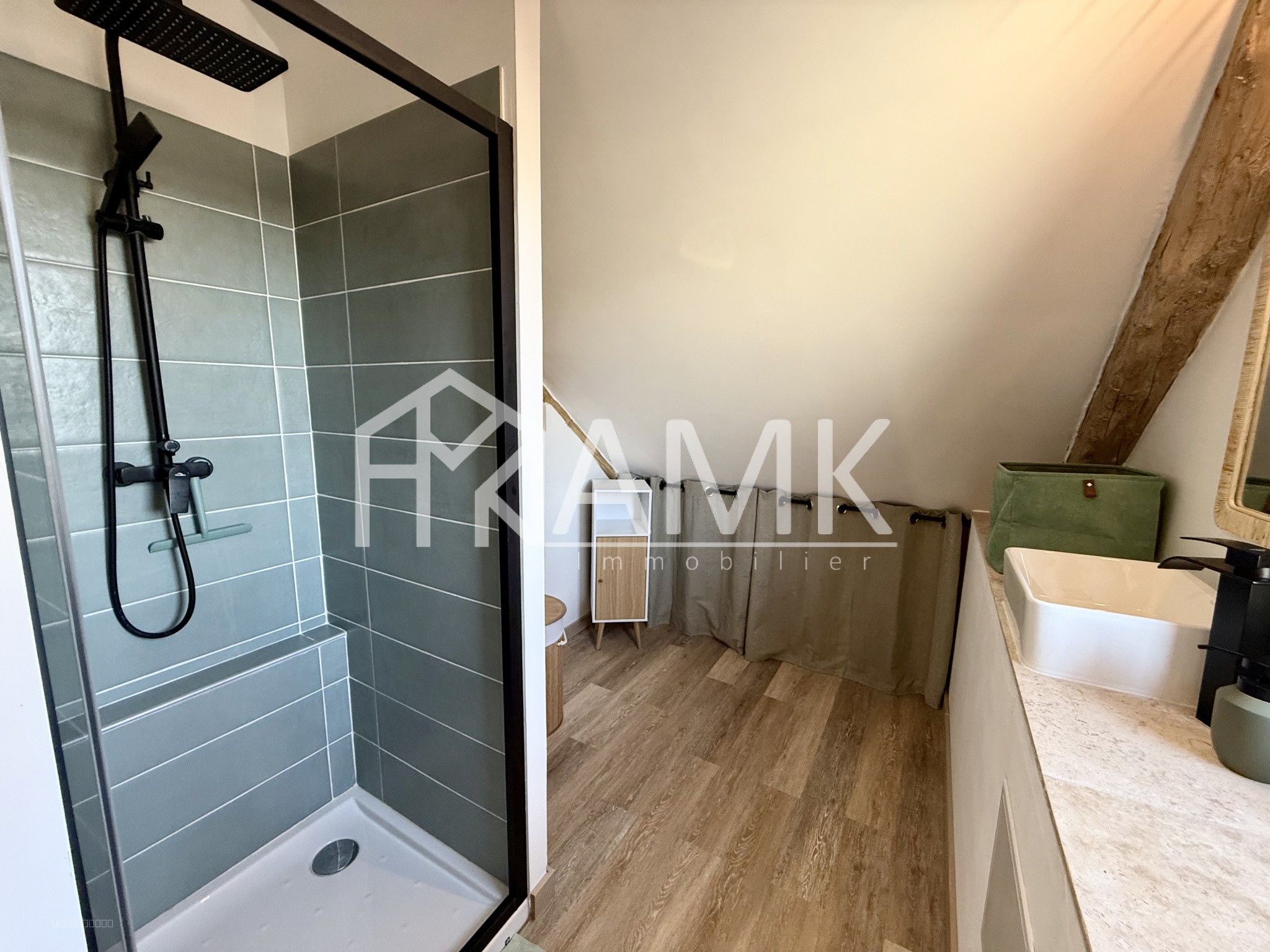 Maison de charme rénovée en deux appartements - Proche du lac — photo 4