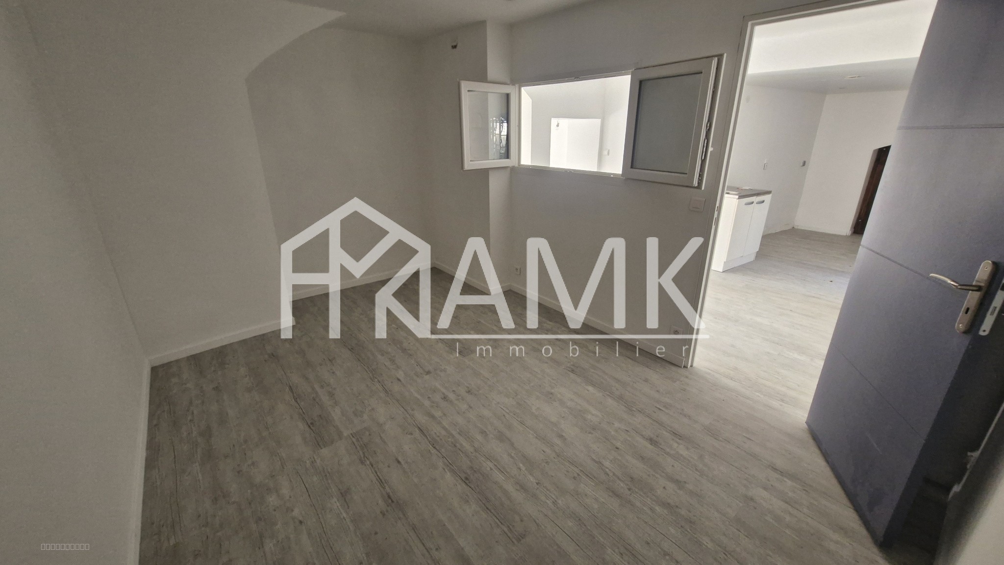 Appartement de t2 + 1 pièce, environ  63 m2  de  plain-pied avec terrasse dans le charmant village de la valen — photo 2