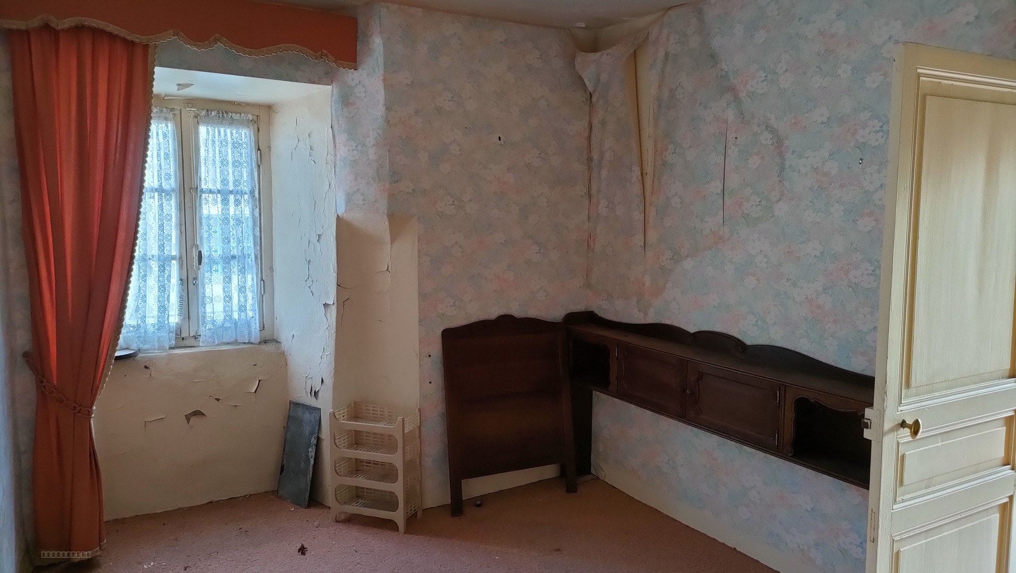 Maison de village en pierre — photo 4