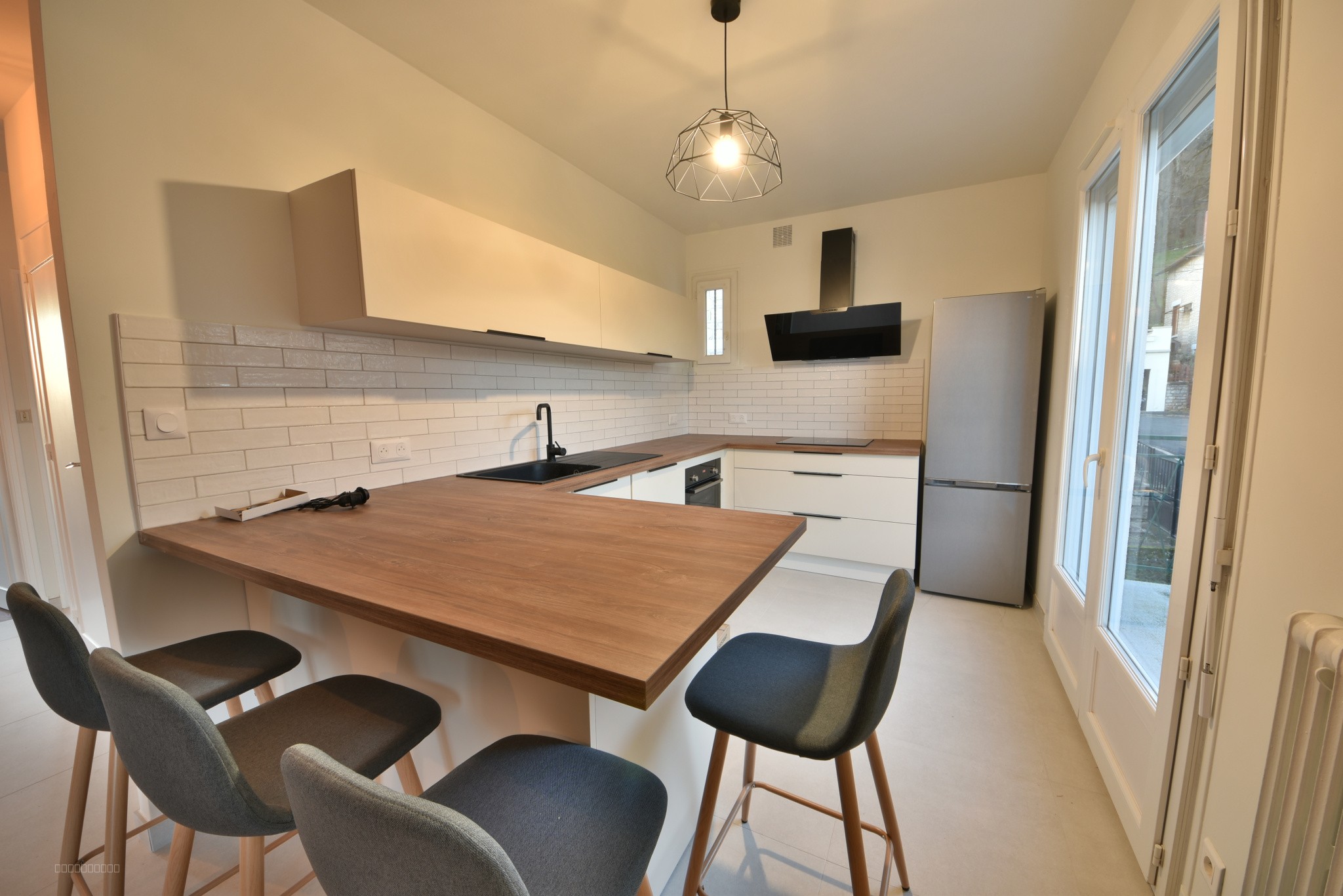 Maison rénovée 6 piéces aux Beylies Basses — photo 2