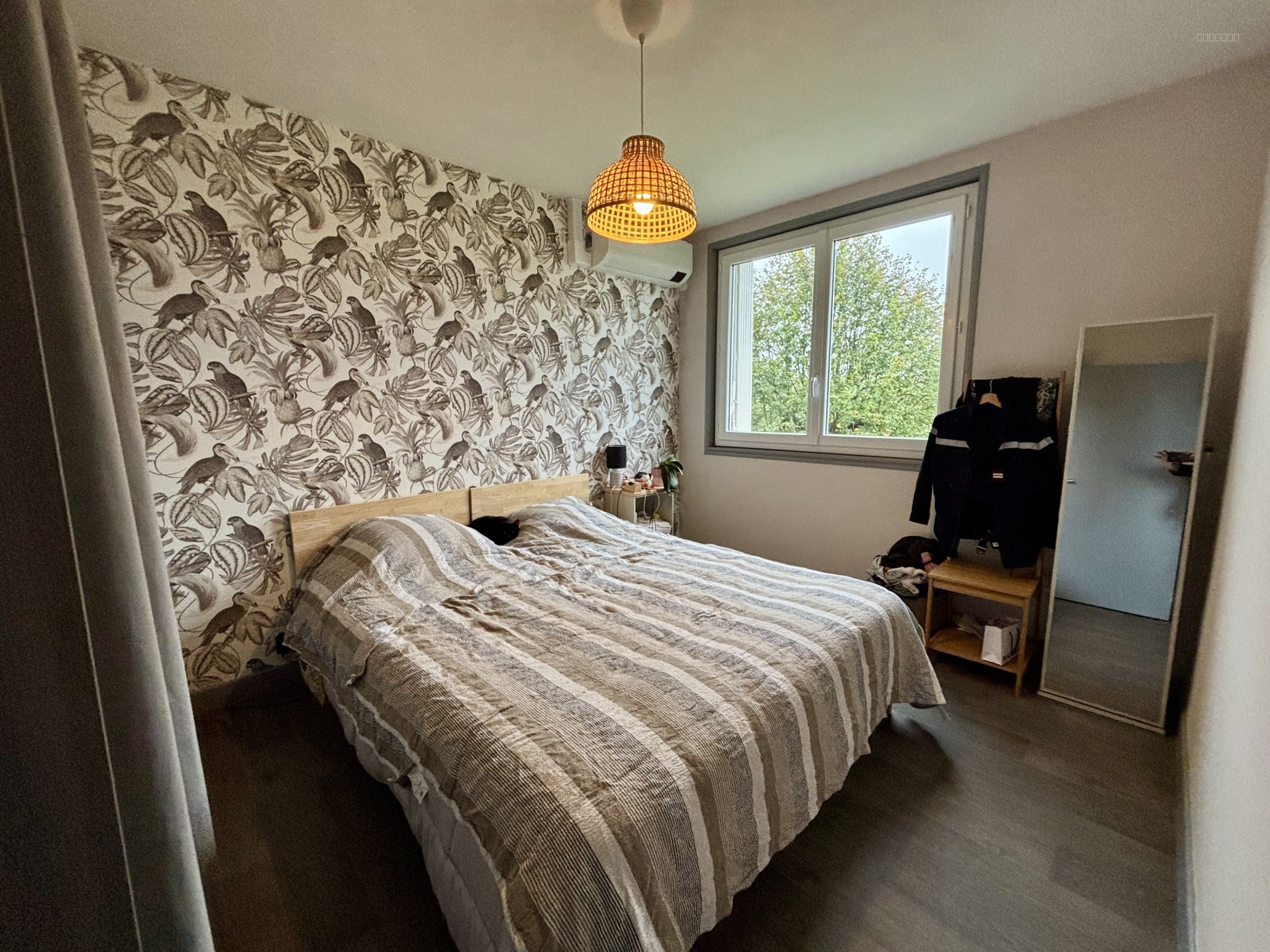 Maison et appartements à Vignols — photo 9