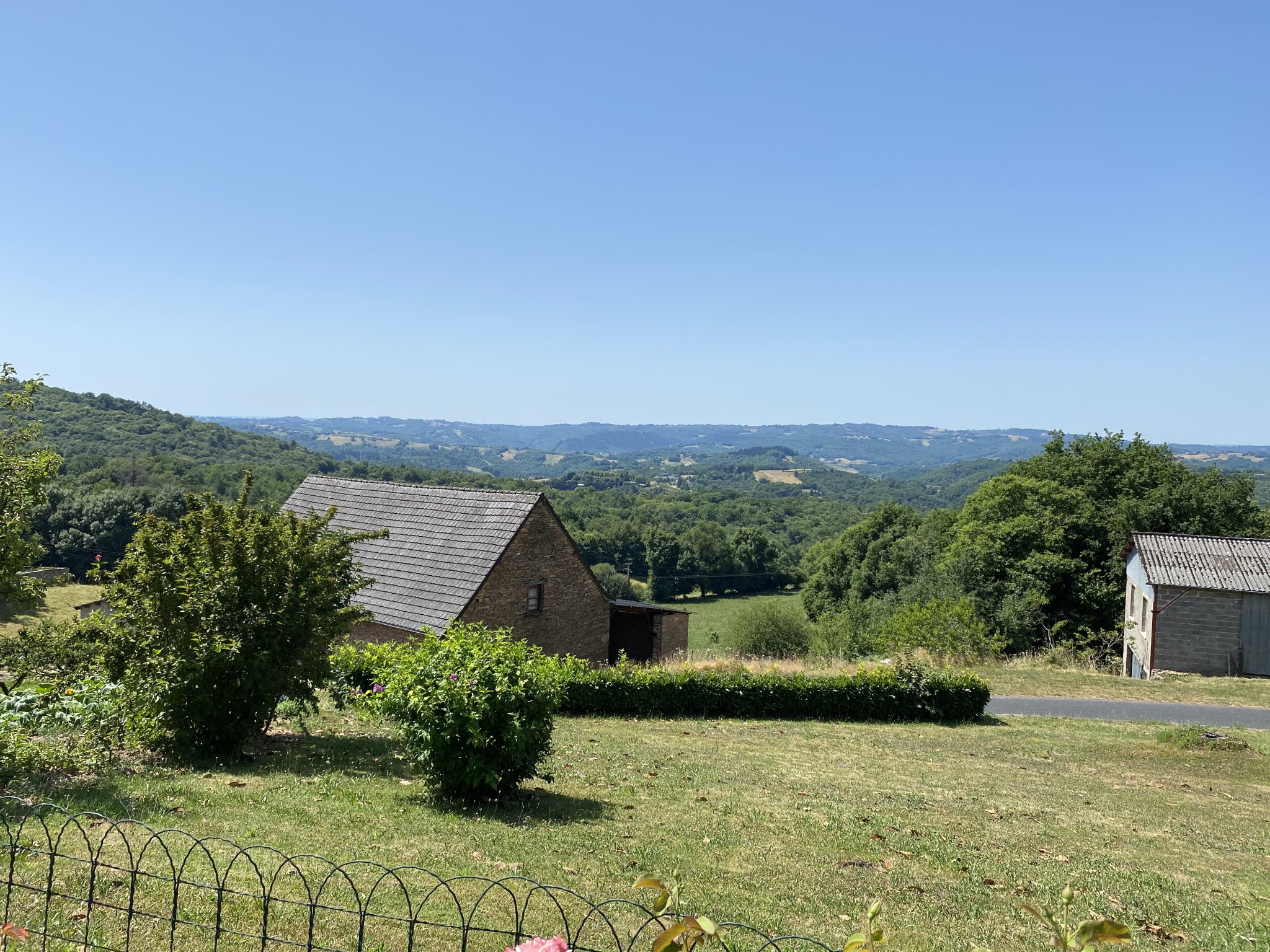 Corps de ferme en pierre — photo 14