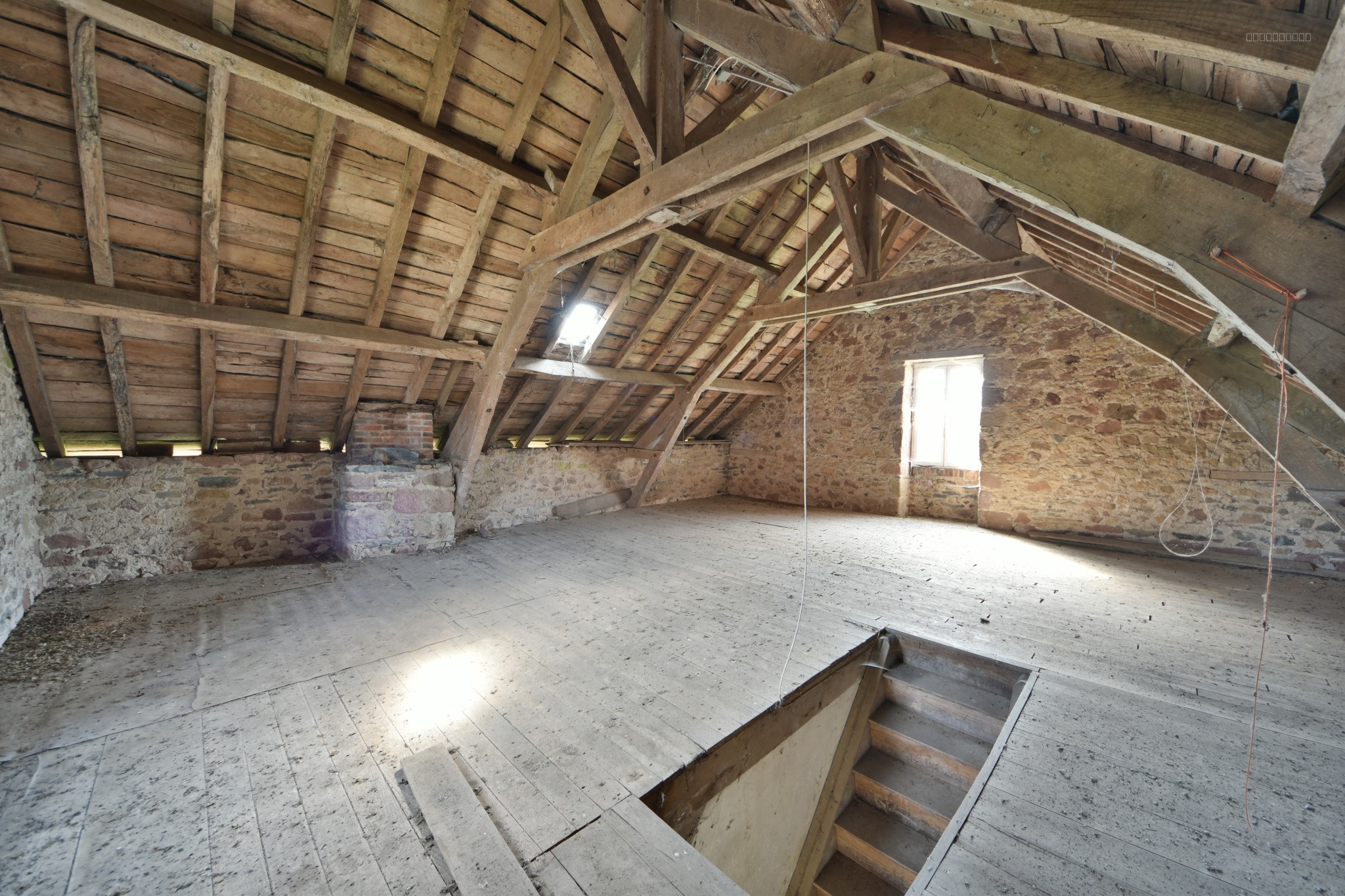 Maison en pierre 3 pièces — photo 5