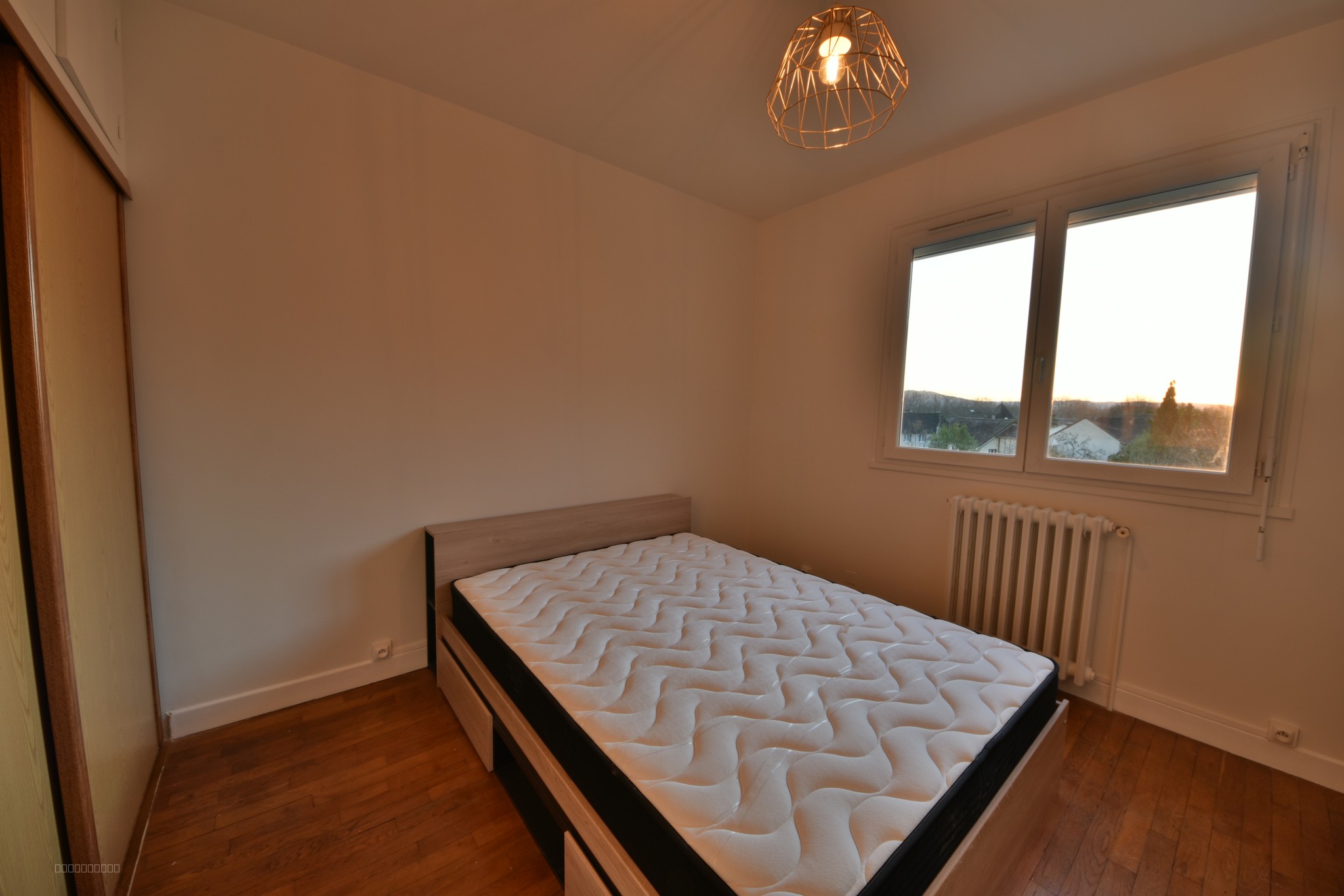 Maison rénovée 6 piéces aux Beylies Basses — photo 8
