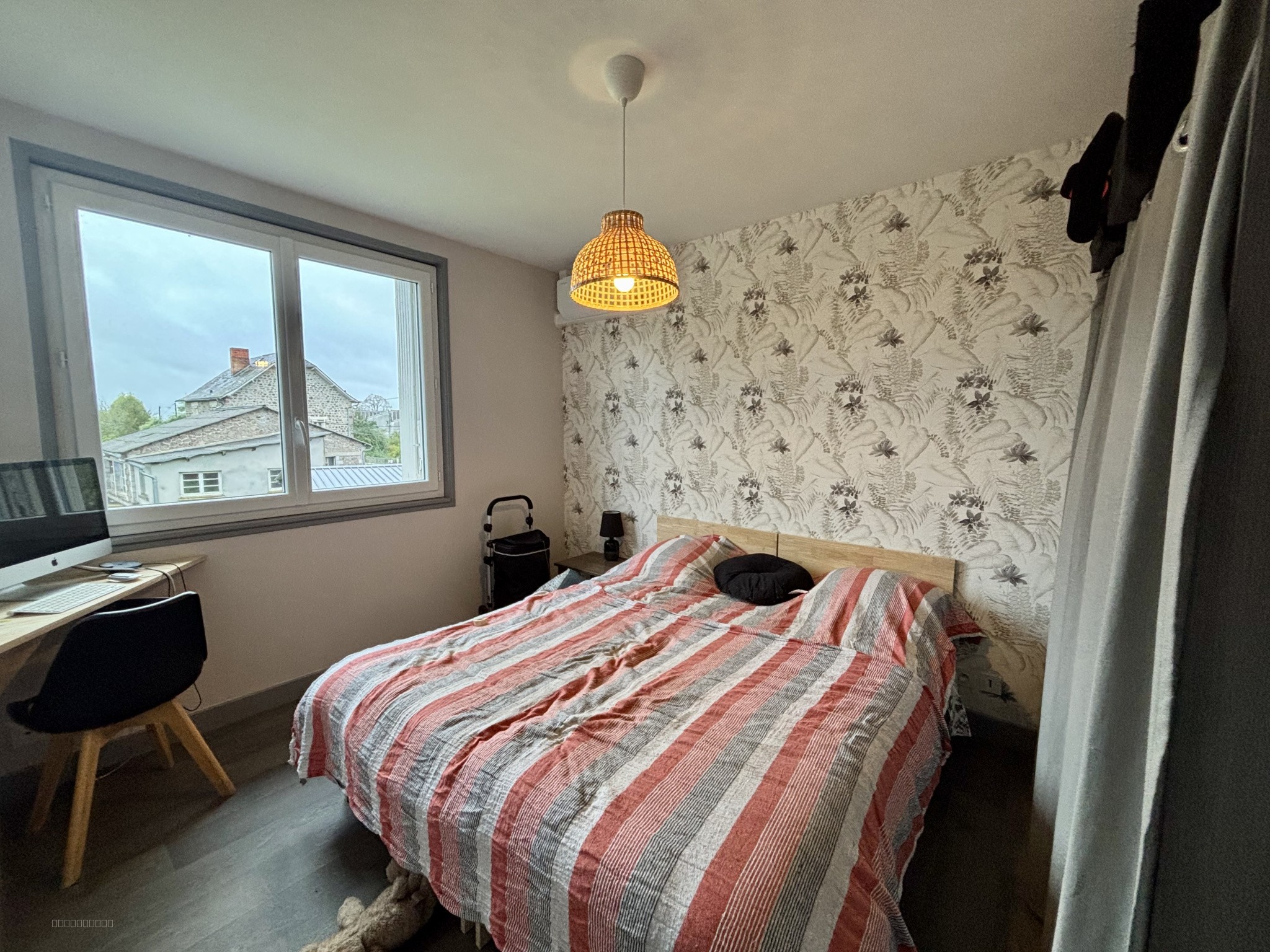 Maison et appartements à Vignols — photo 10