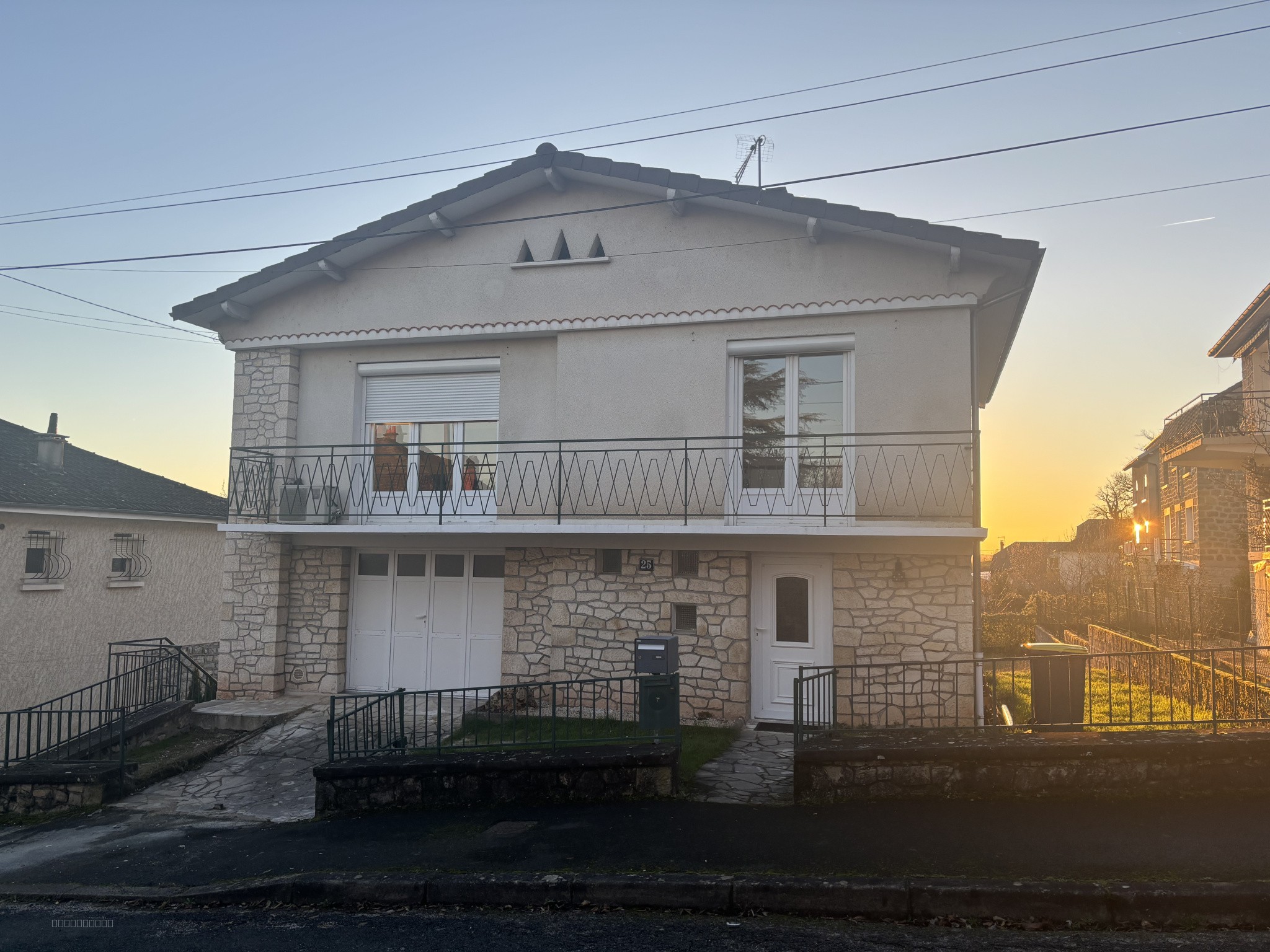 Maison rénovée 6 piéces aux Beylies Basses — photo 10