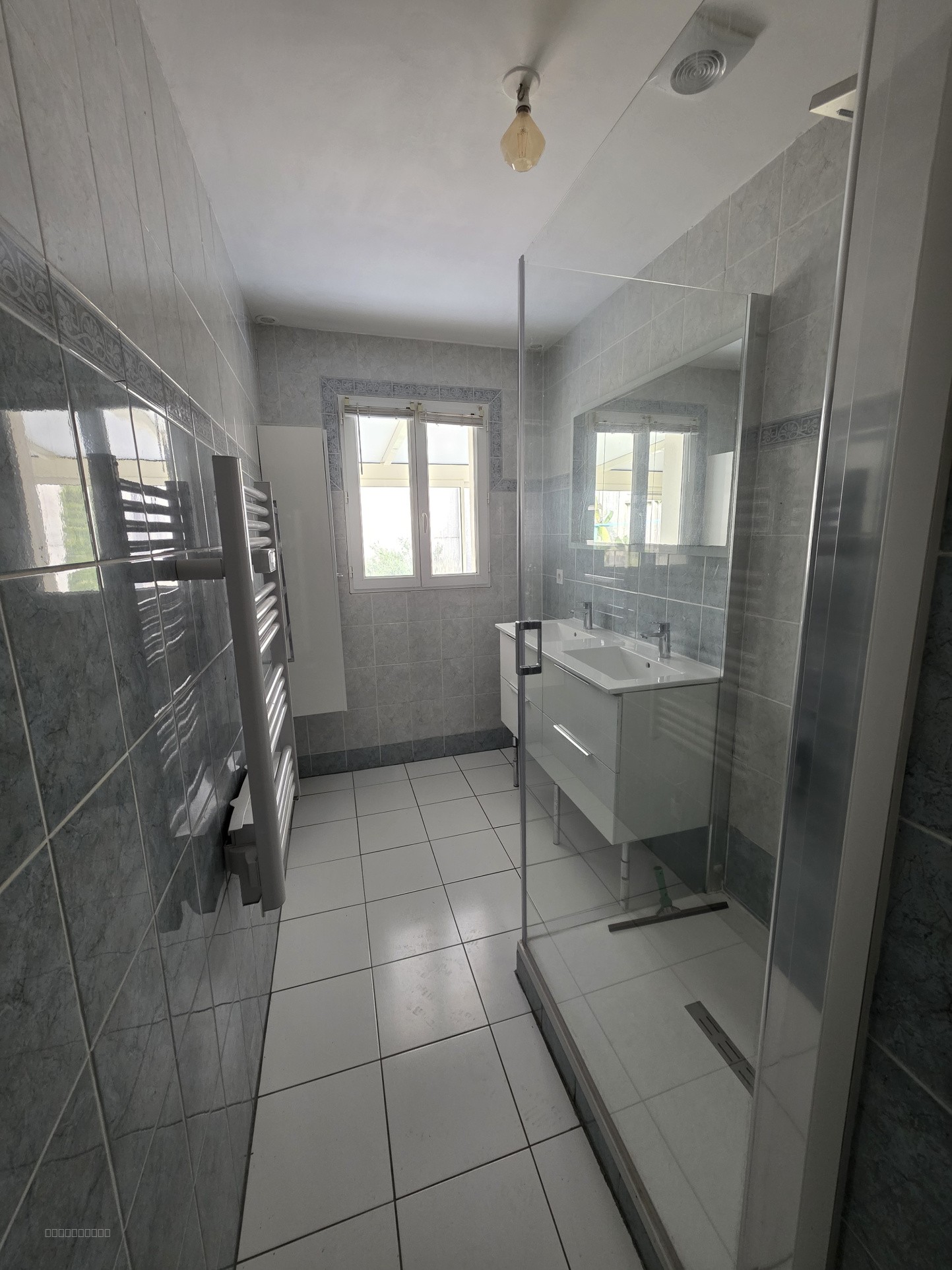 BLANQUEFORT (33290)   Maison rénovée (2019)   120 m2   6 pièces   4 chambres   Terrain 450 m2   Garage + mezza — photo 4