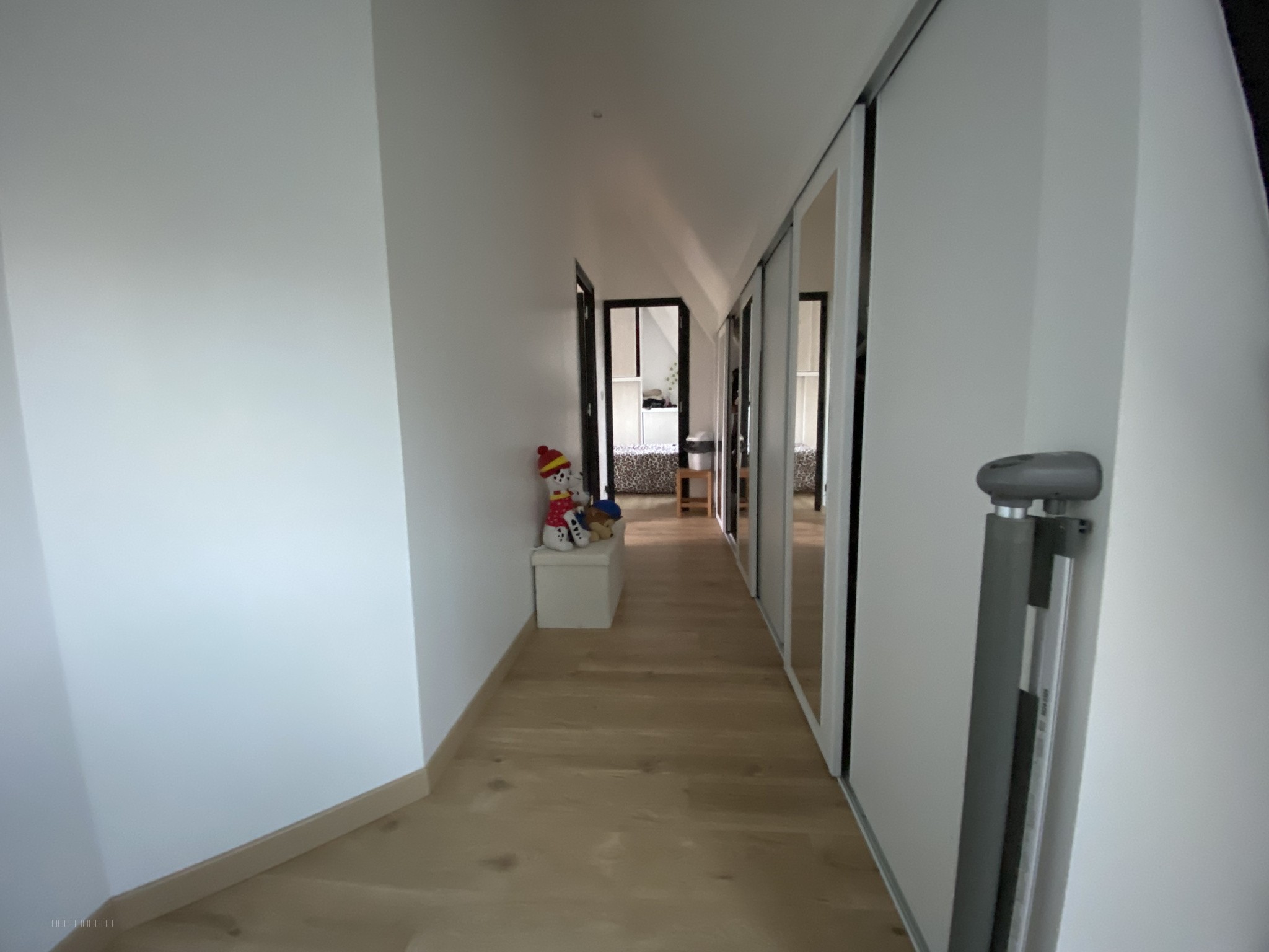 Maison rénovée T5 de 120 m2 avec petit jardin située à Bretteville du grand Caux — photo 10