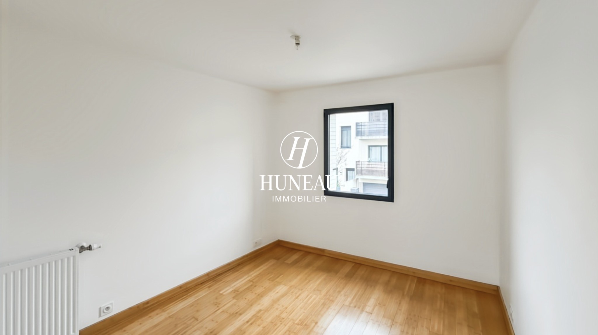 APPARTEMENT 3 PIÈCES EN DUPLEX PROCHE DE LA GARE — photo 3