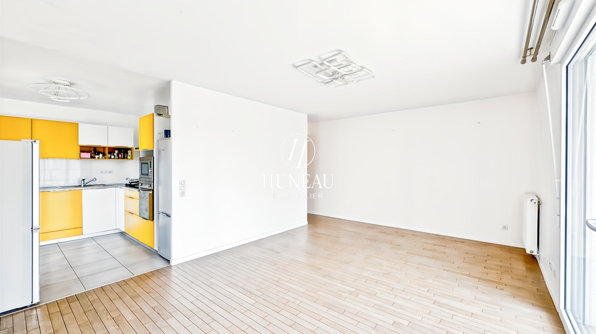 APPARTEMENT 4 PIÈCES EN ÉTAGE ÉLEVÉ AVEC TERRASSE DE 33 M2 — photo 4