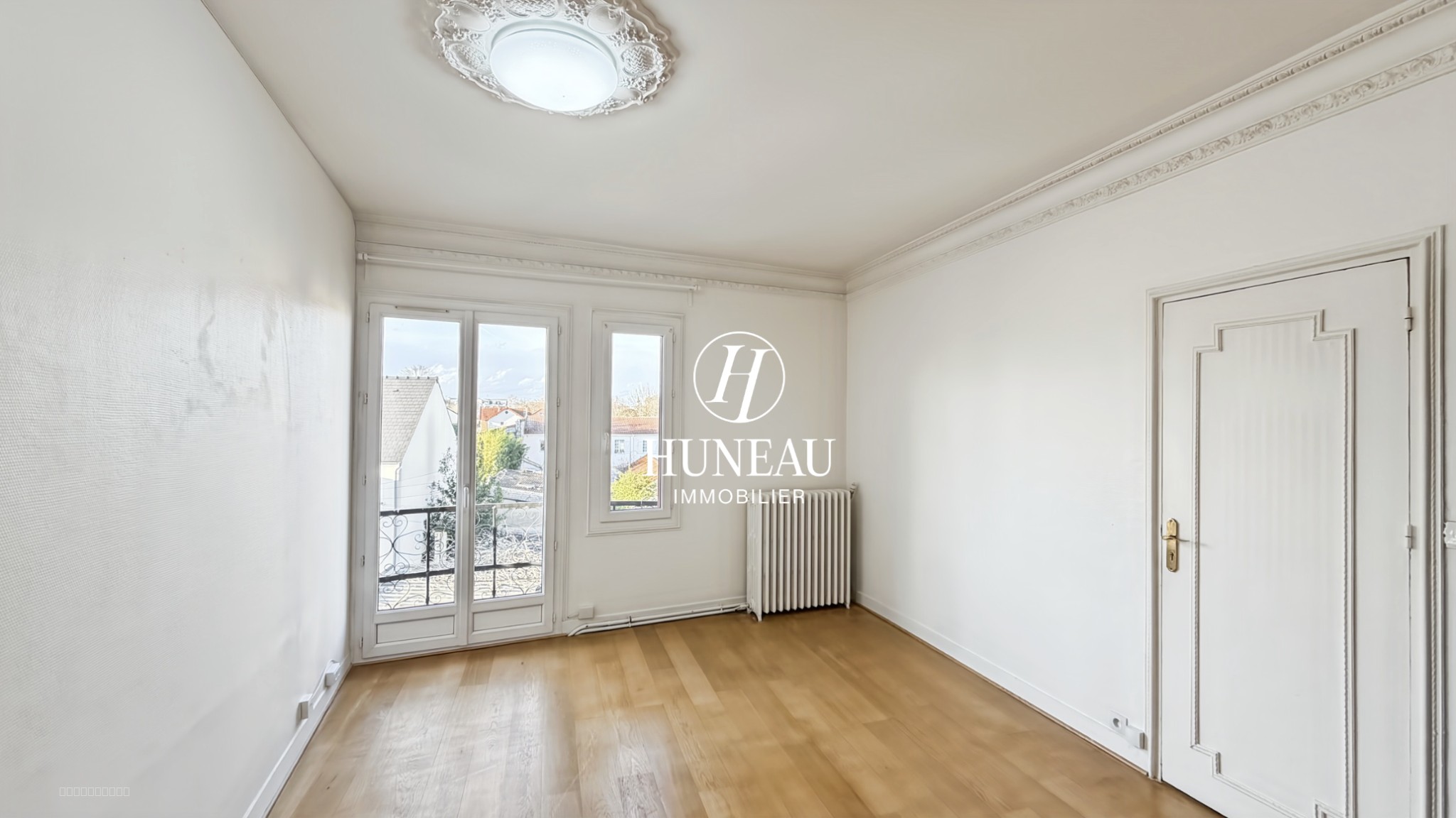 APPARTEMENT FAMILIAL NON MEUBLE — photo 2