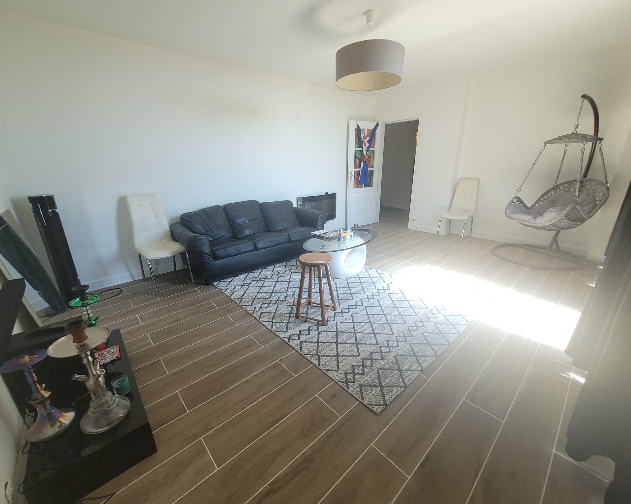 Appartement F2 avec box et balcon VILLIERS LE BEL — photo 4