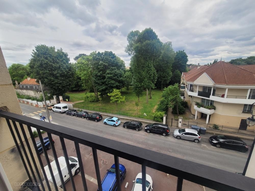 VILLERS LE BEL - Appartement F3 proche centre ville — photo 4