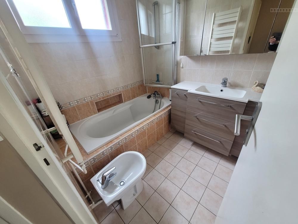 Belle maison familiale avec grand terrain - Le Thillay 95 — photo 3