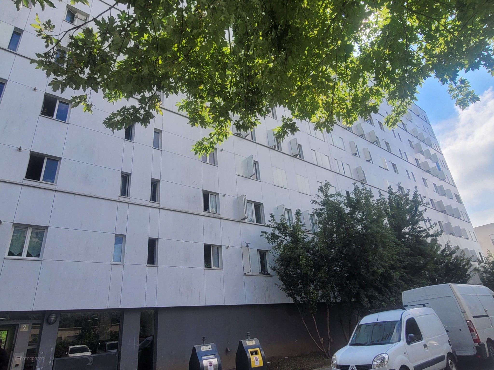 Appartement F4 VILLIERS LE BEL VILLAGE — photo 4