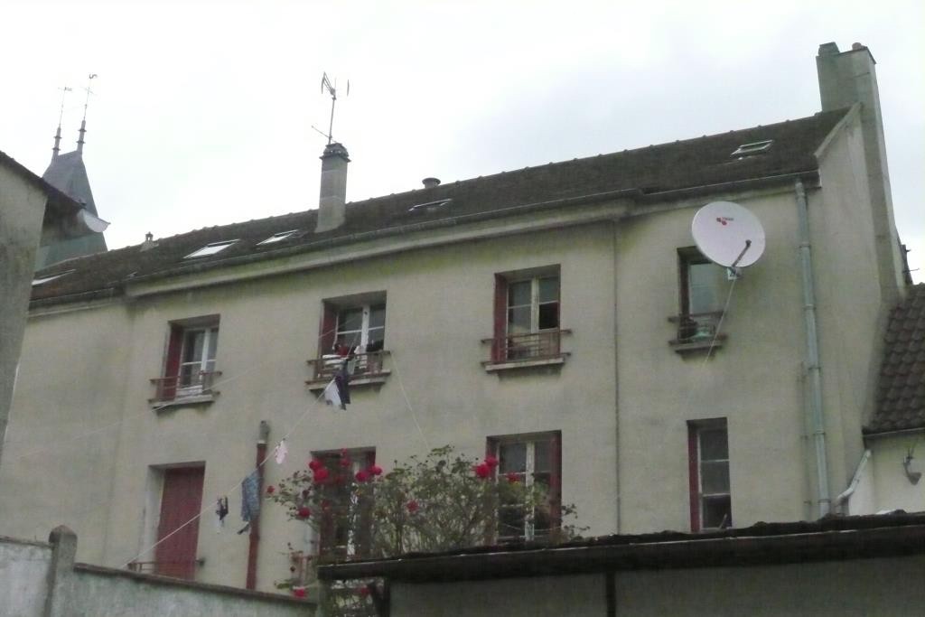 immobilier mixte appartement et commerces - VILLIERS LE BEL — photo 3