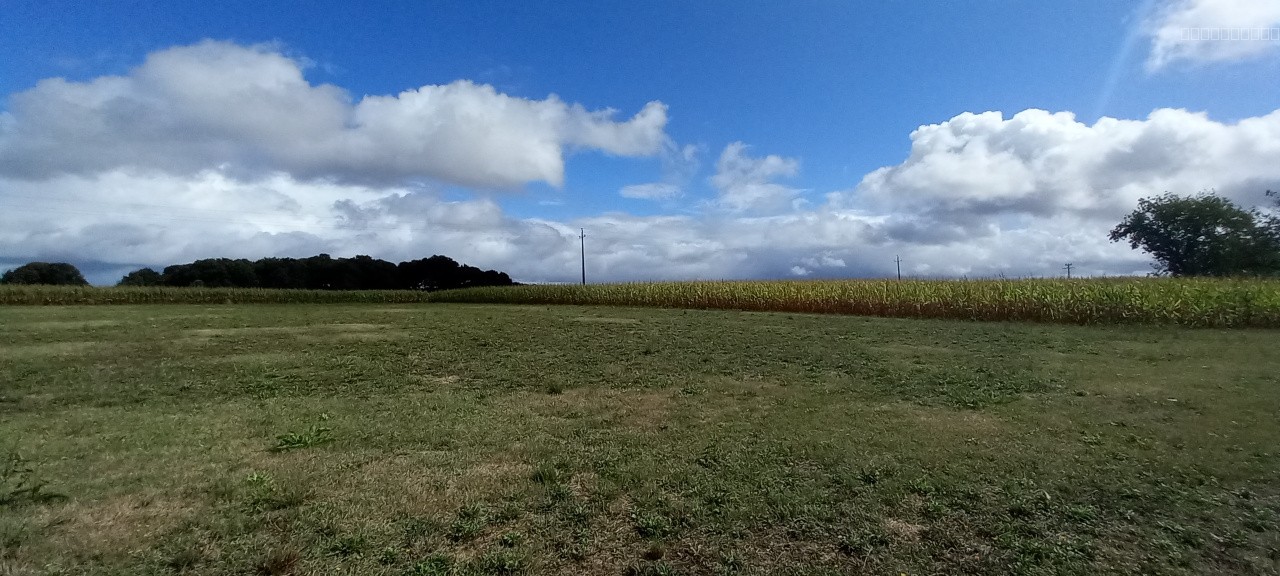 terrain à bâtir de 1787 m2 à Lamayou