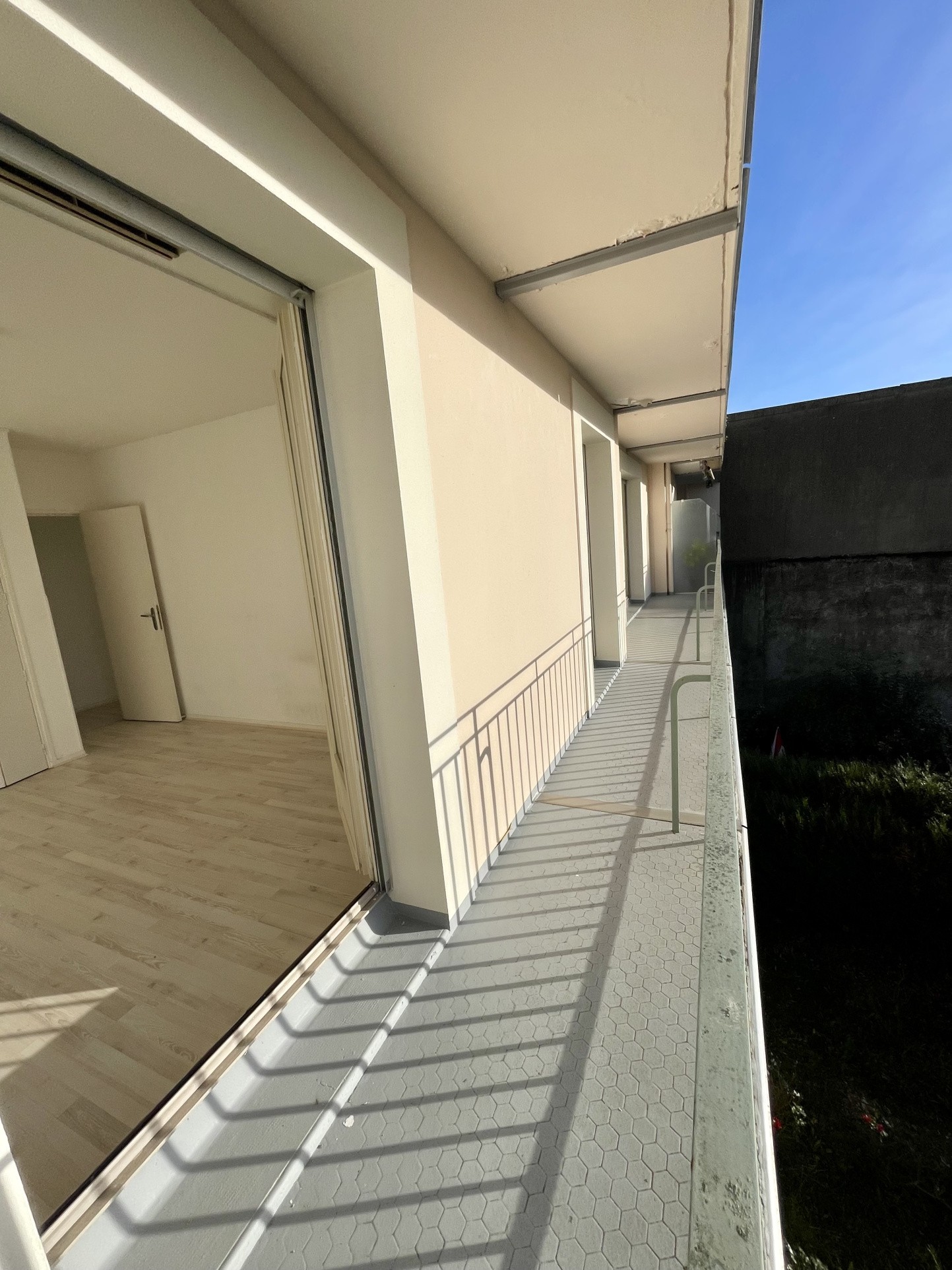 Appartement T2 proche Verdun dans une résidence de standing — photo 13