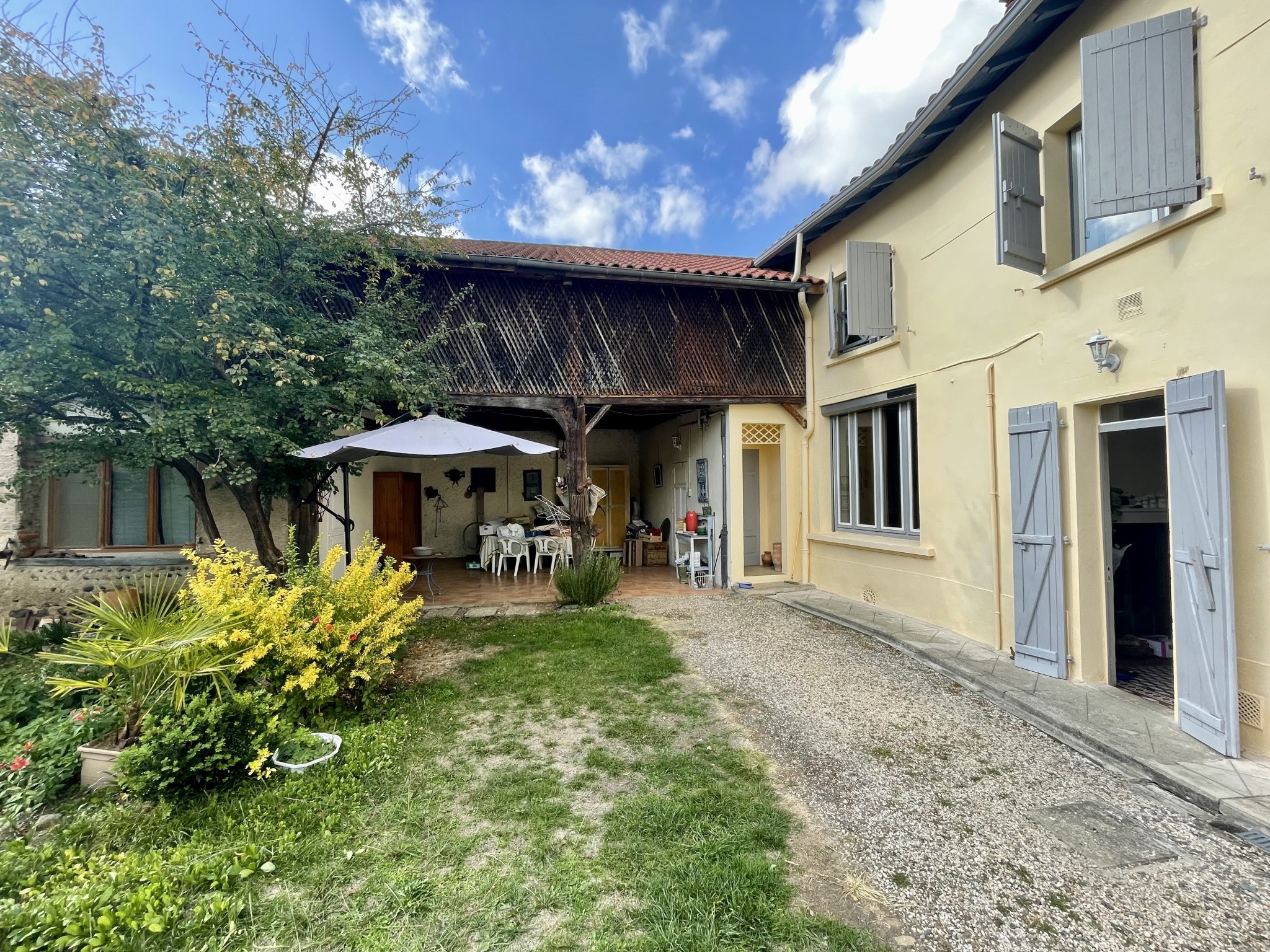 Maison proche du centre ville de Vic-en-Bigorre — photo 2