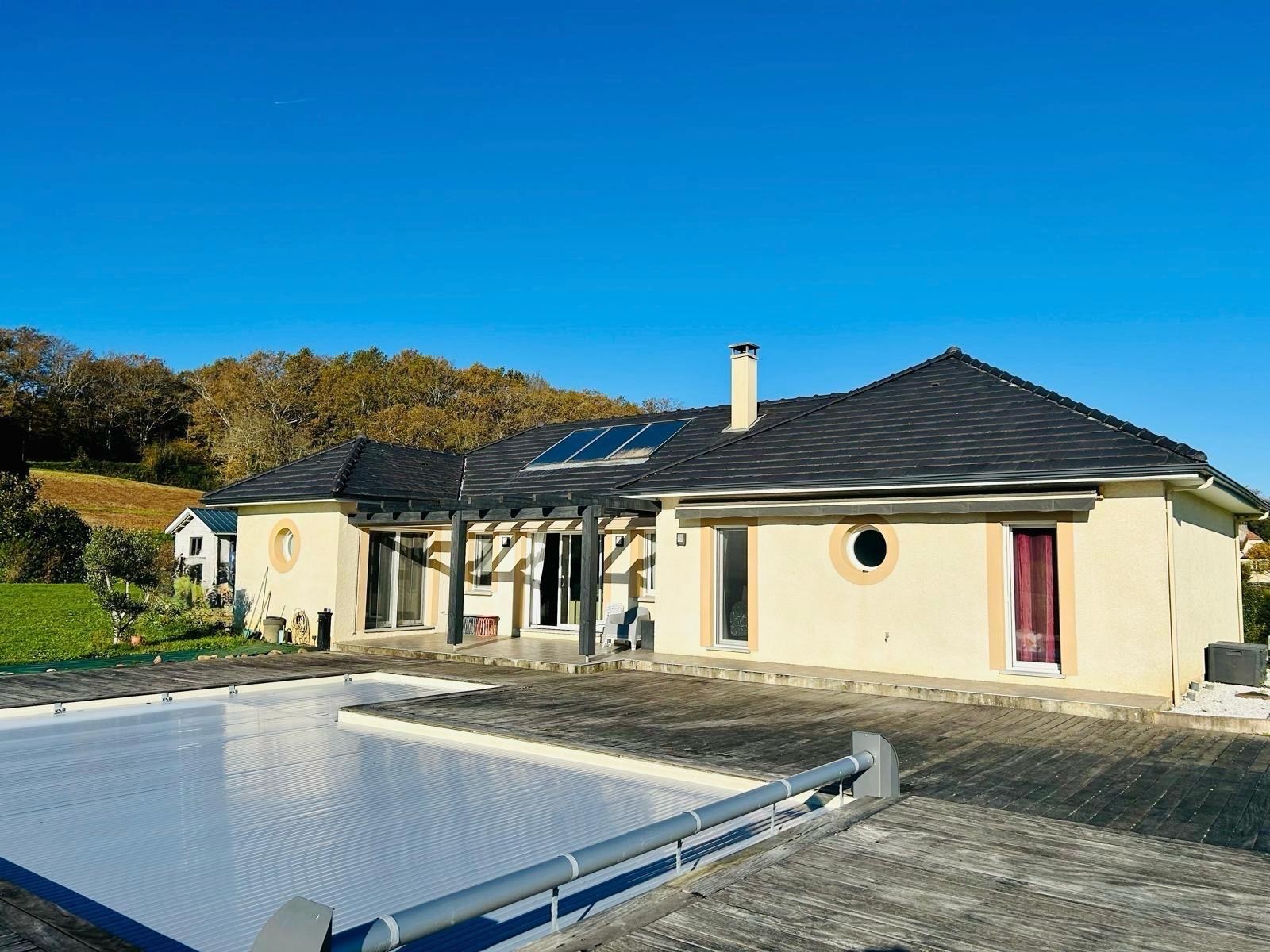 Maison récente 4 chambres + bureau et piscine avec vue Pyrénées — photo 2