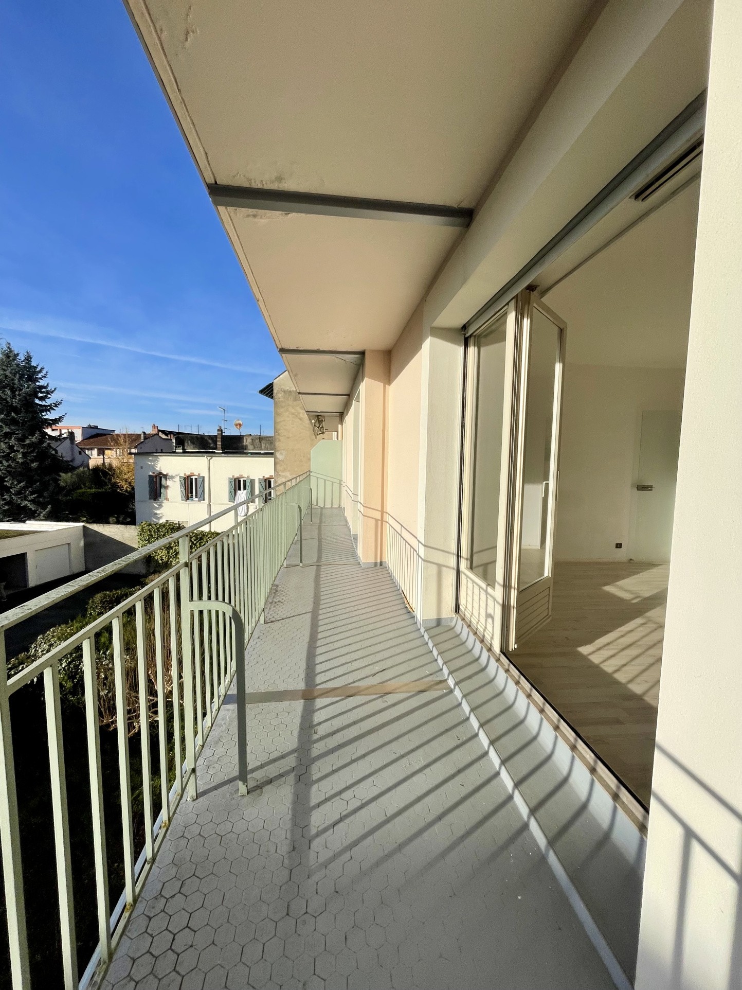 Appartement T2 proche Verdun dans une résidence de standing — photo 5