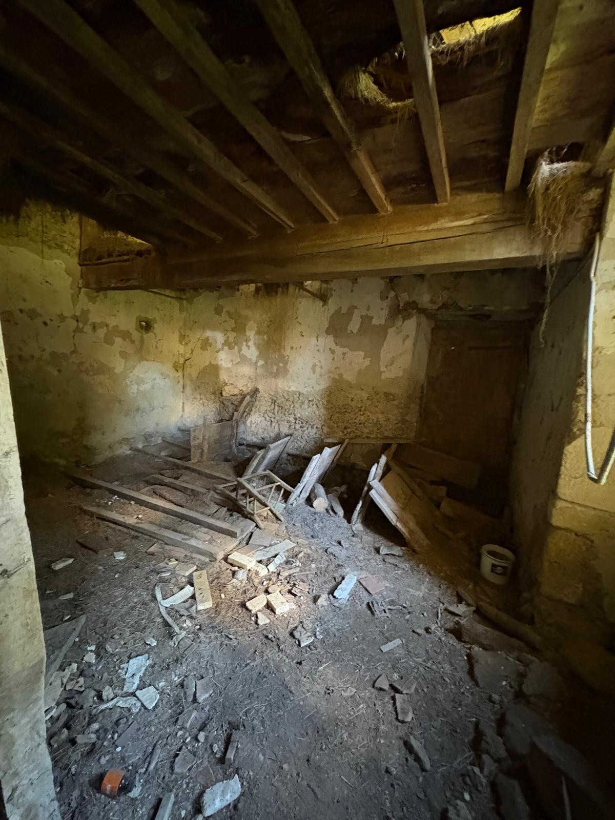 Maison de caractère à rénover — photo 8