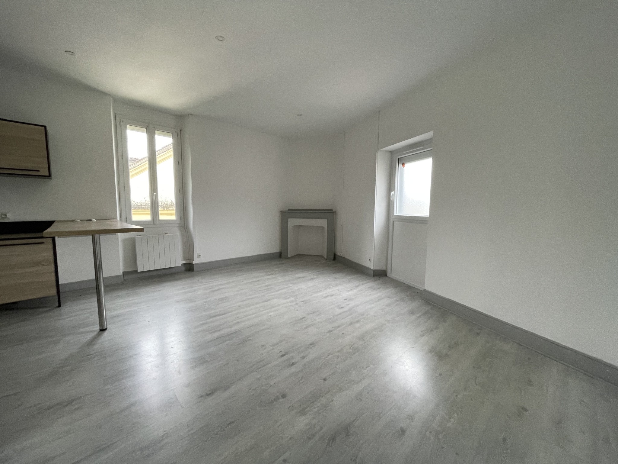 Studio à louer dans le centre ville de Vic-en-Bigorre — photo 5