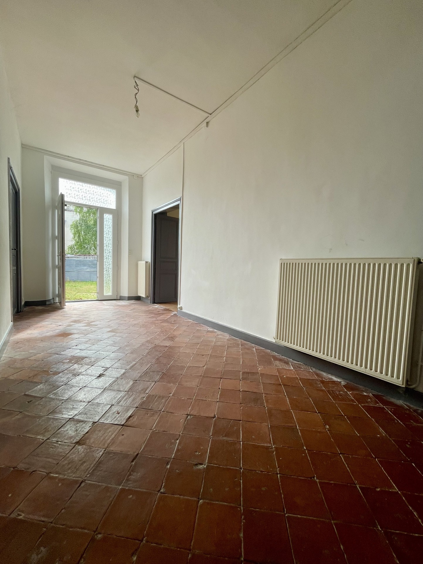 Ancien presbytère avec 3 chambres et bureau — photo 6