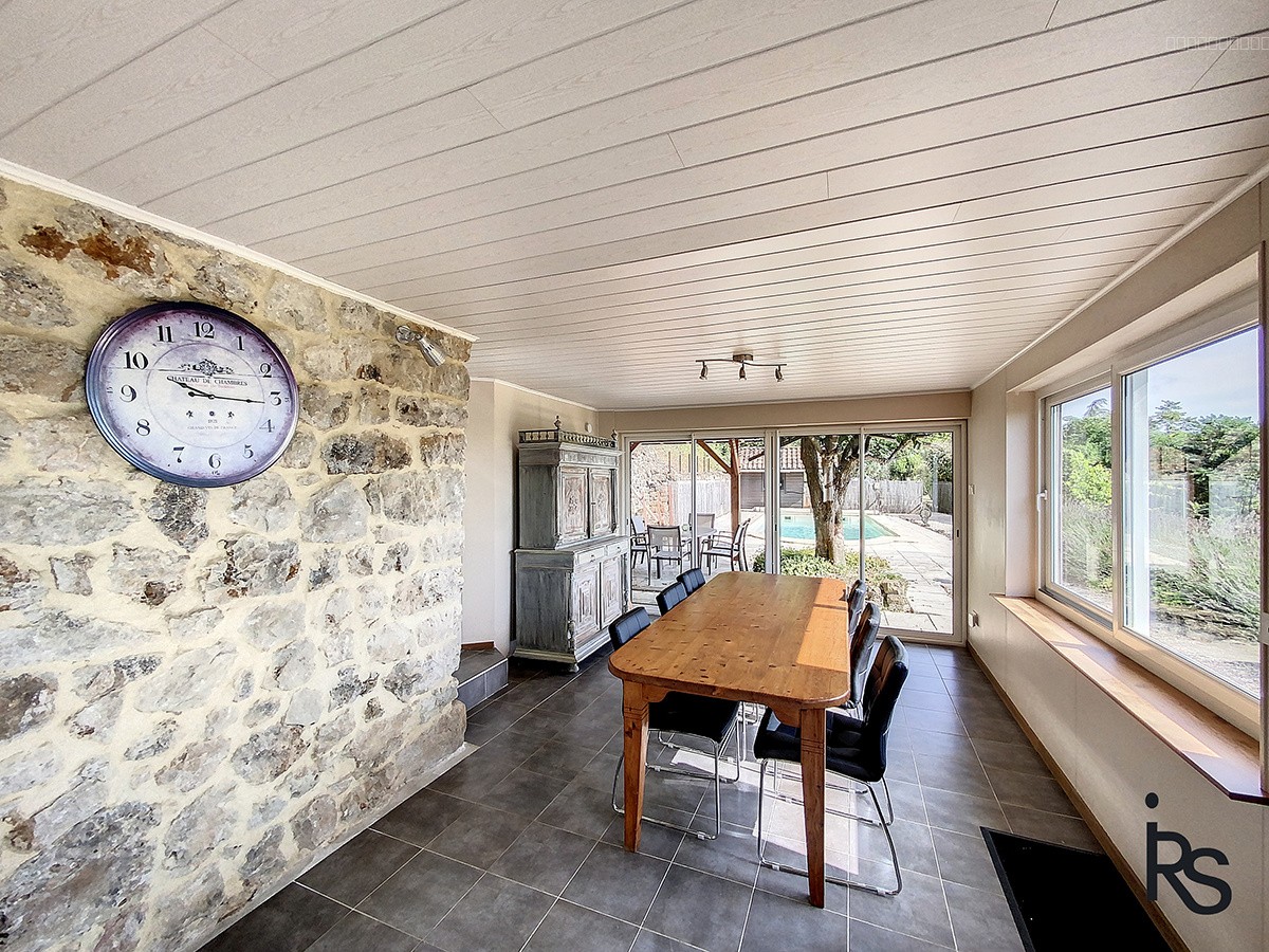 A 5 minutes d’un village avec tous les commerces, une maison de 106 m2 avec piscine et 965 m2 de terrain. — photo 13