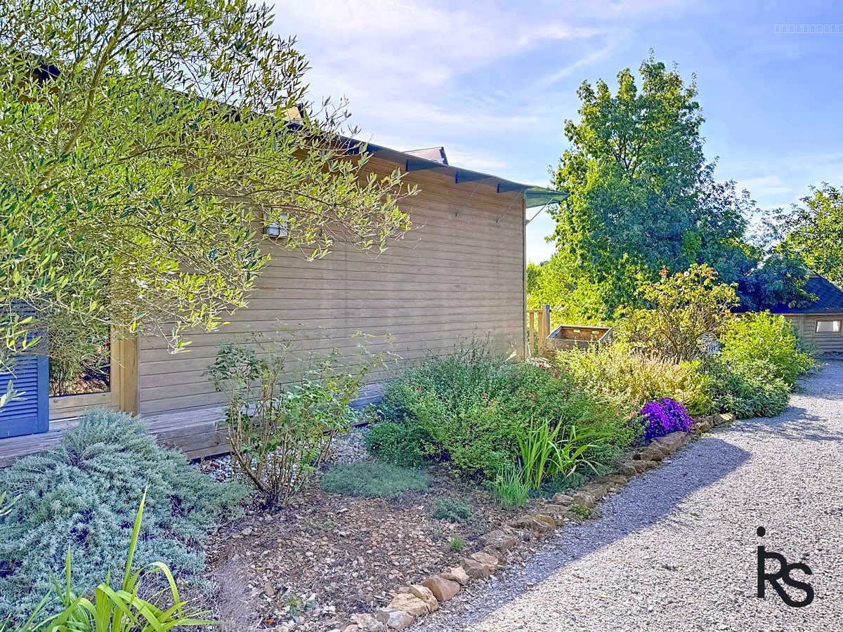 Une maison ossature bois de 249,40 m2 habitables sur 2787 m3 de terrain — photo 3