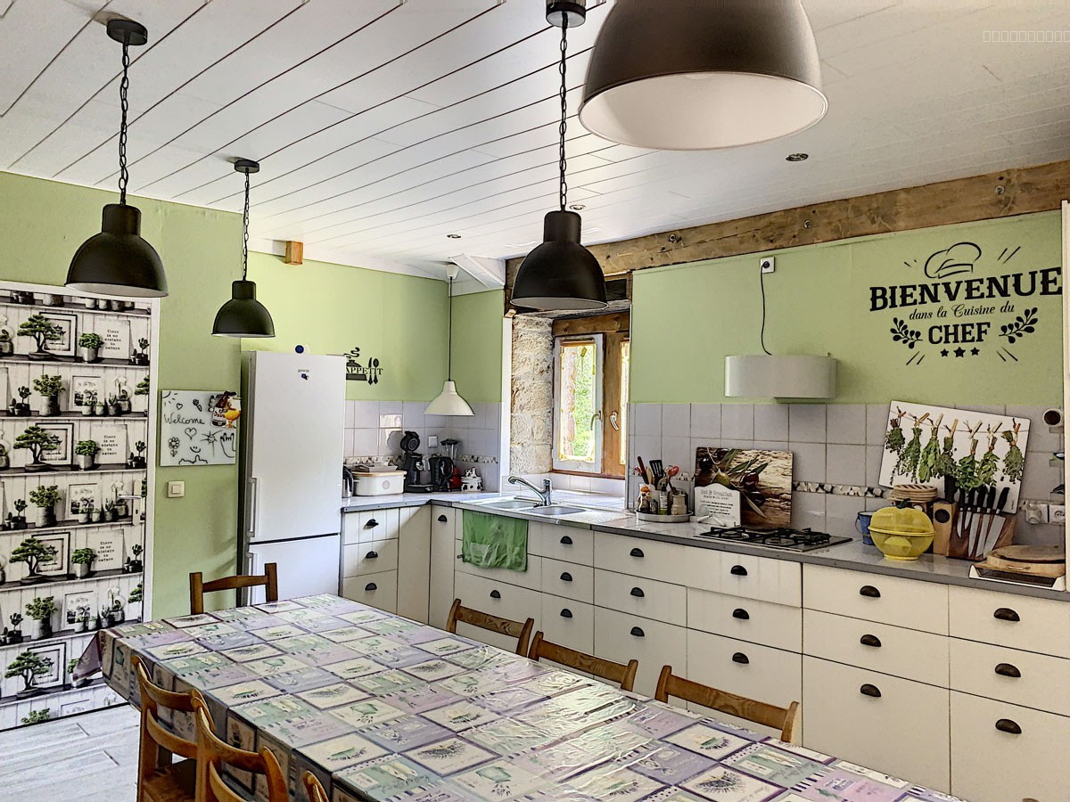 Une bastide du 16ème siècle rénovée de 260 m2 hab., aménagée en 2 logements et annexes, cour intérieure, pisci — photo 19