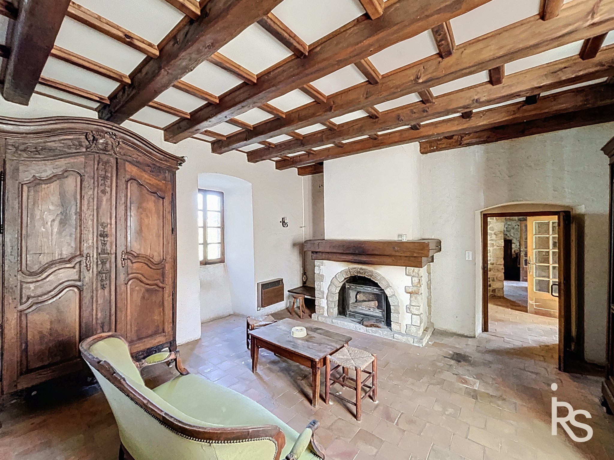Une villa de 157 m2 avec une vue imprenable, une piscine chauffé et 2190 m2 de terrain arboré. — photo 3