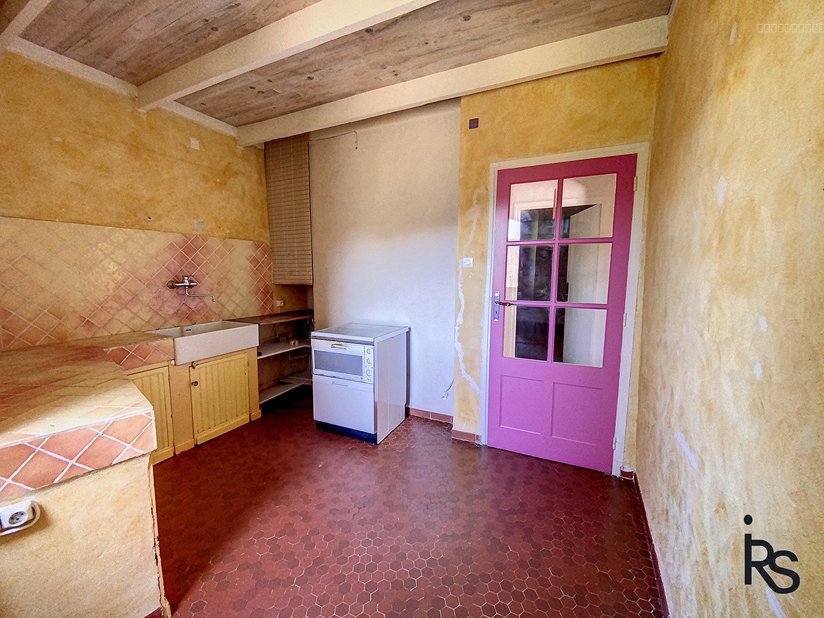 Une maison de caractère de 101 m2 habitables dans un petit hameau avec 876 m2 de jardin en terrasses — photo 15