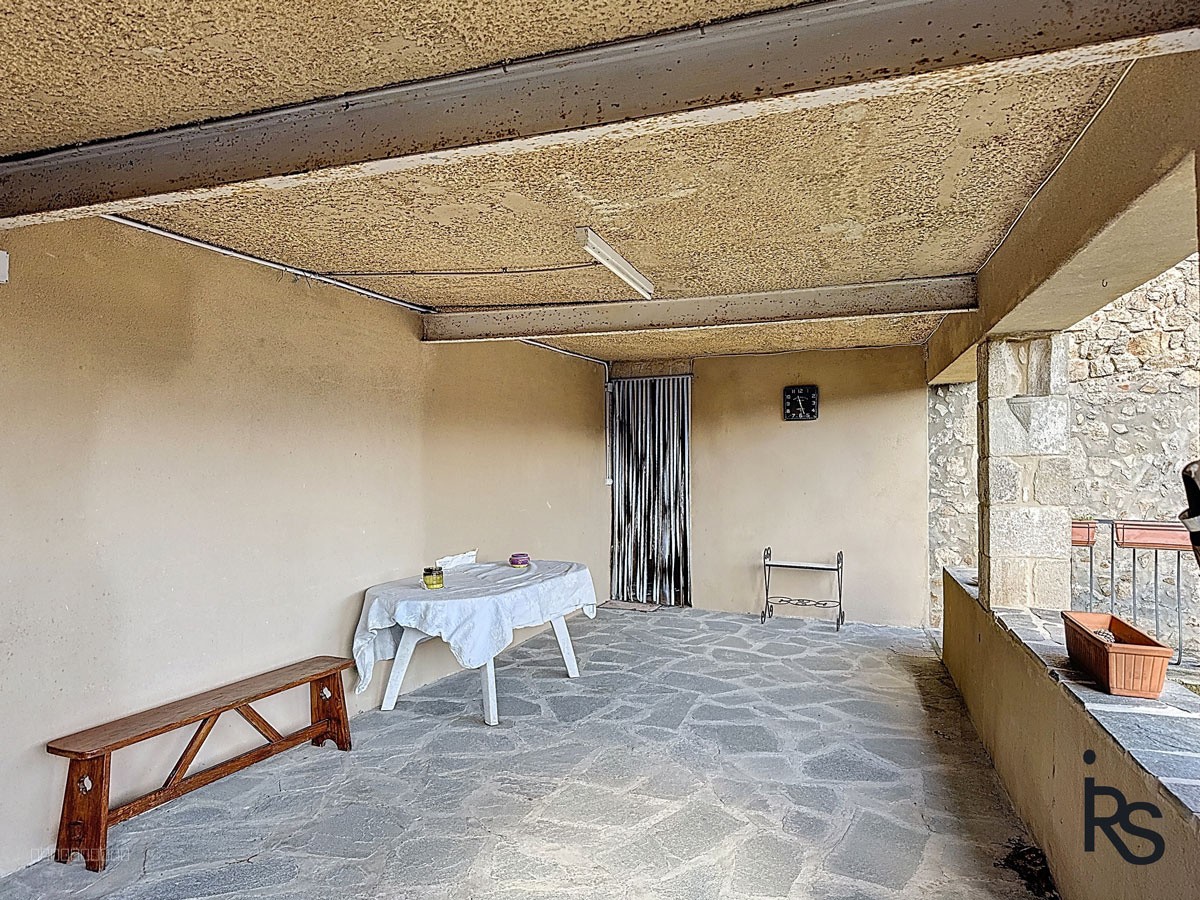 Une maison de caractère de 187 m2 habitables avec 230 m2 de dépendances aménageables, une cour et un jardin. — photo 18