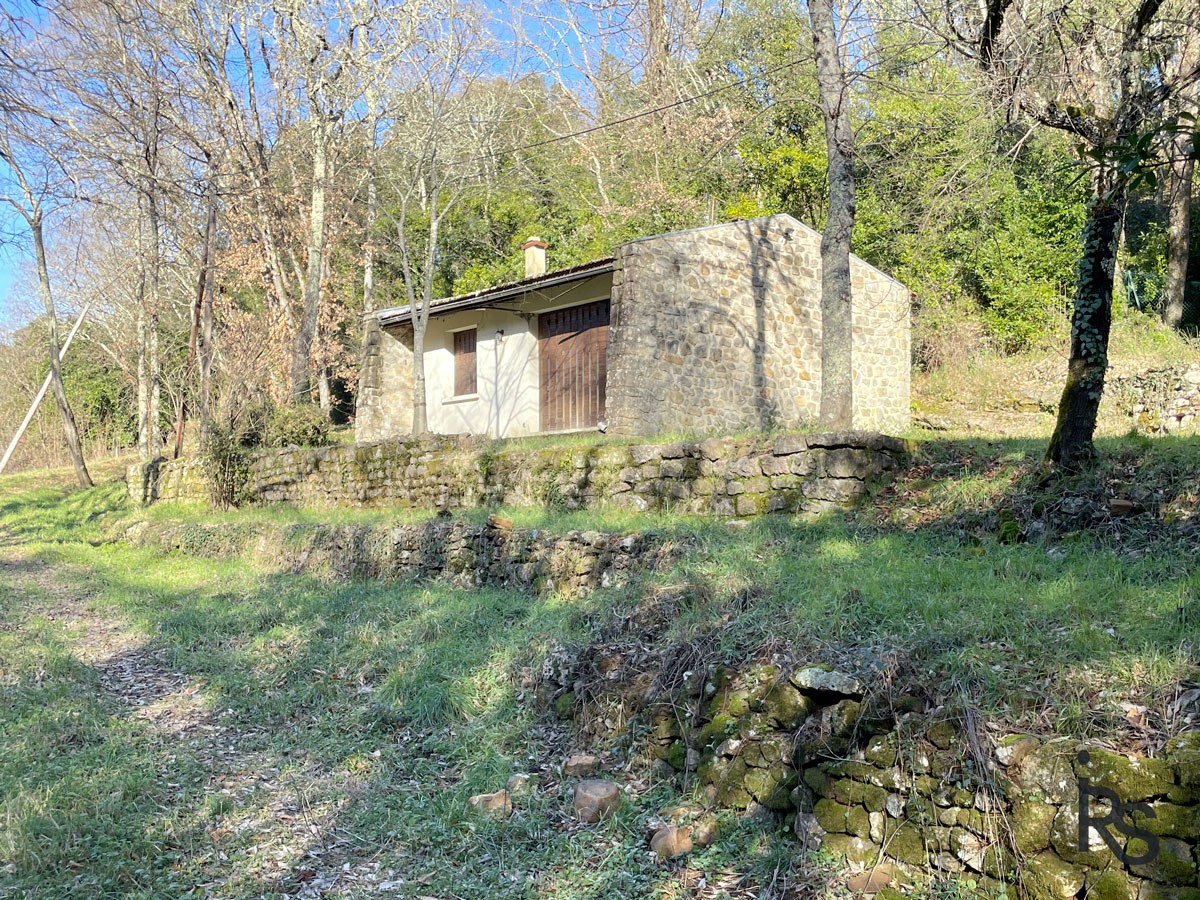 Une villa de 157 m2 avec une vue imprenable, une piscine chauffé et 2190 m2 de terrain arboré. — photo 15