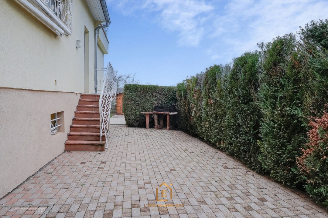 À VENDRE Maison 136 m2 au sol sur 11 ares avec piscine — photo 10