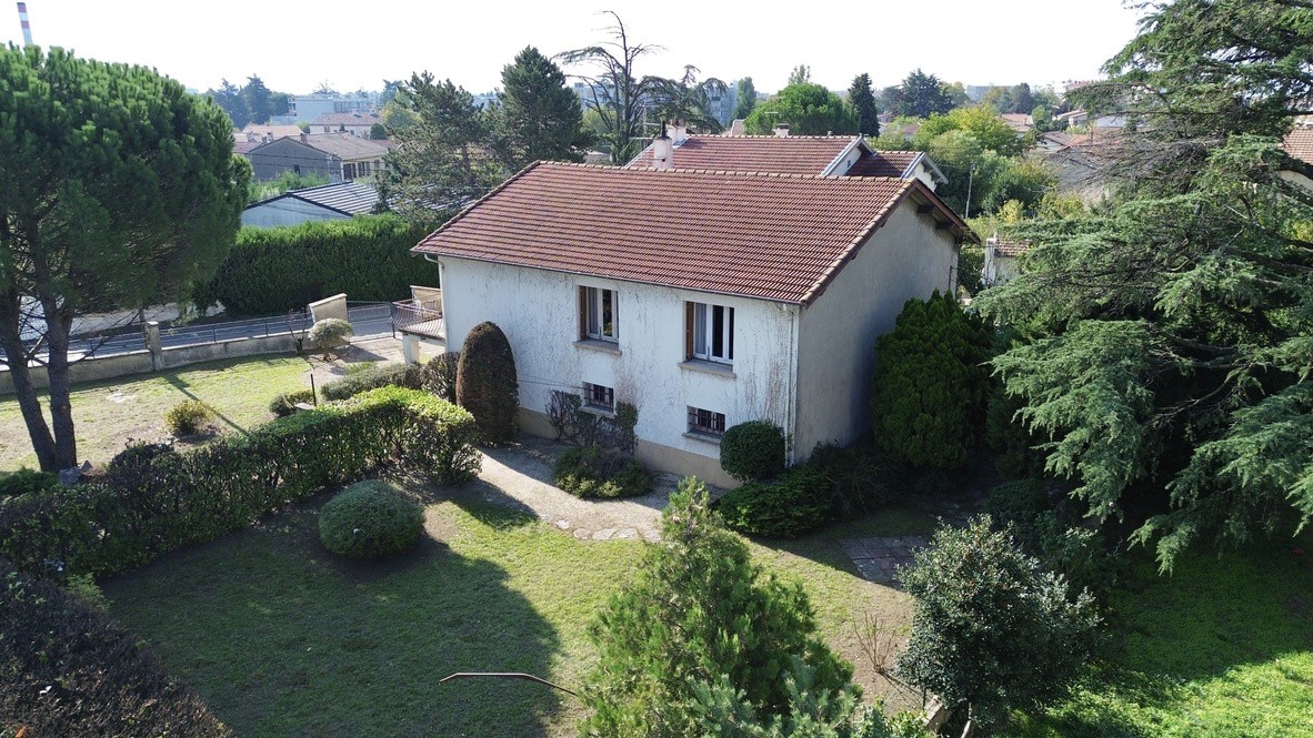 Maison de 160m2 sur 965m2 de terrain à Valence — photo 2