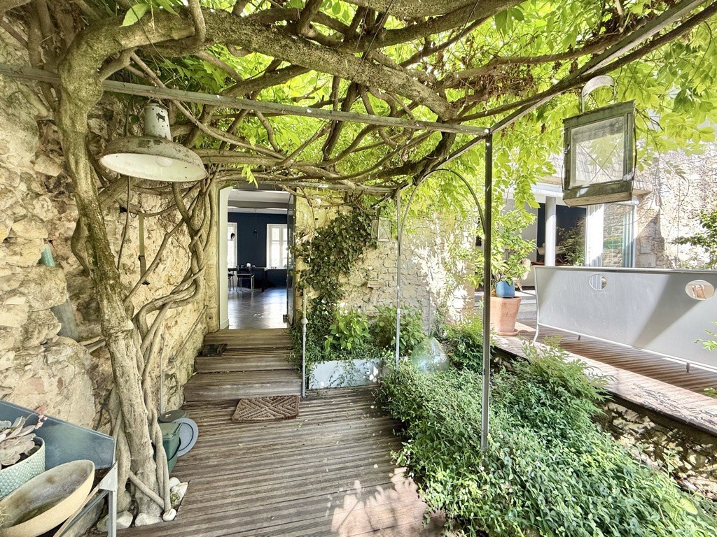 Maison de 240m2 avec jardin et garages à Loriol-sur-Drôme — photo 3