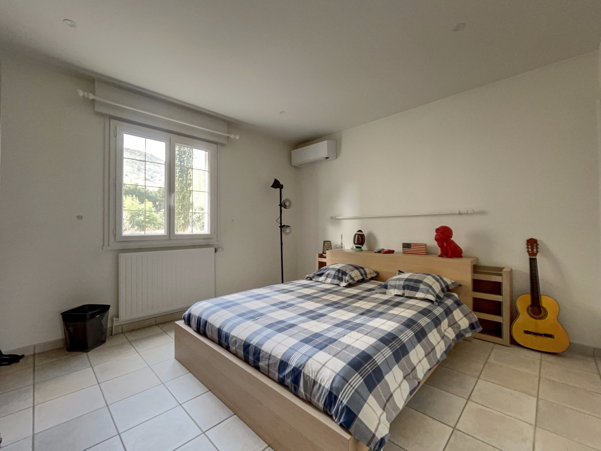 Maison de 212m2 avec piscine et garage à Tournon-Sur-Rhône — photo 12