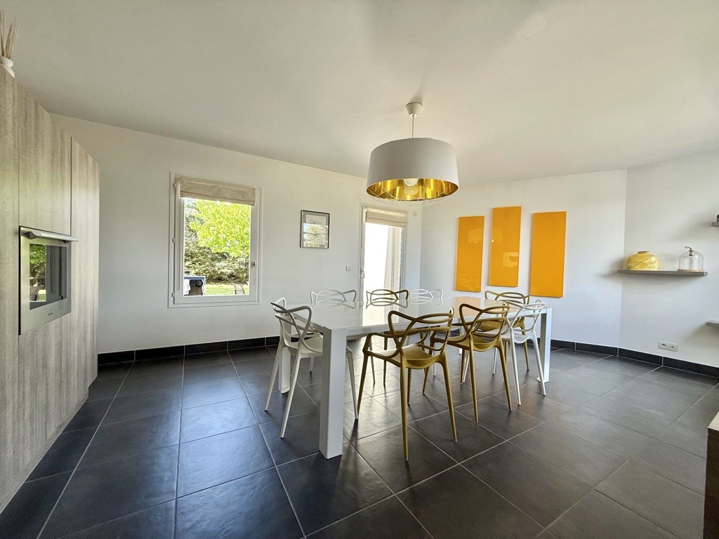 Maison de 274m2 sur 2110m2 de terrain à Saint-Marcel-Lès-Valence — photo 12