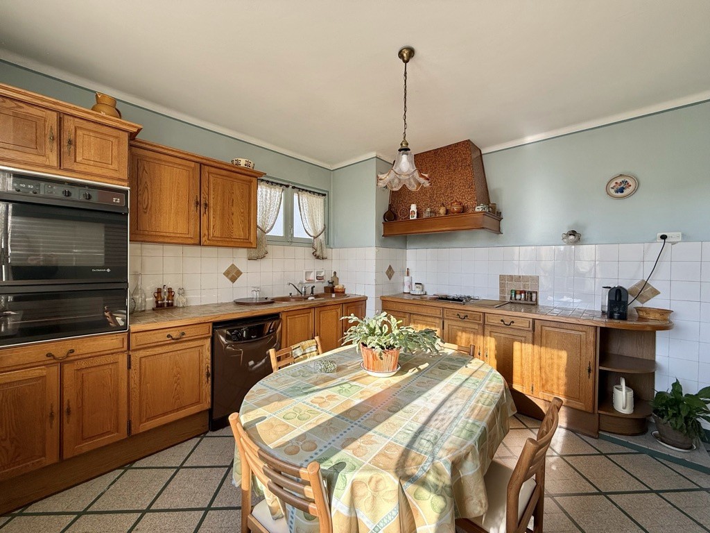 Maison de 160m2 sur 965m2 de terrain à Valence — photo 13